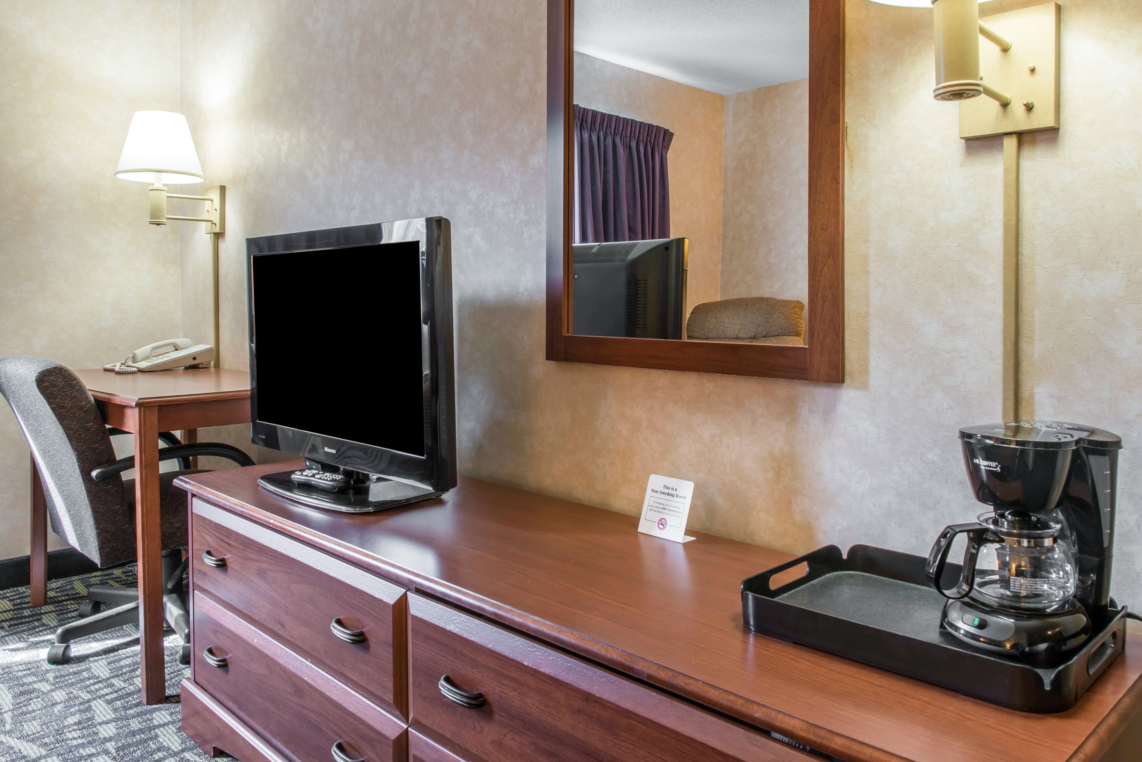 Quality Inn & Suites Titusville - Image 3