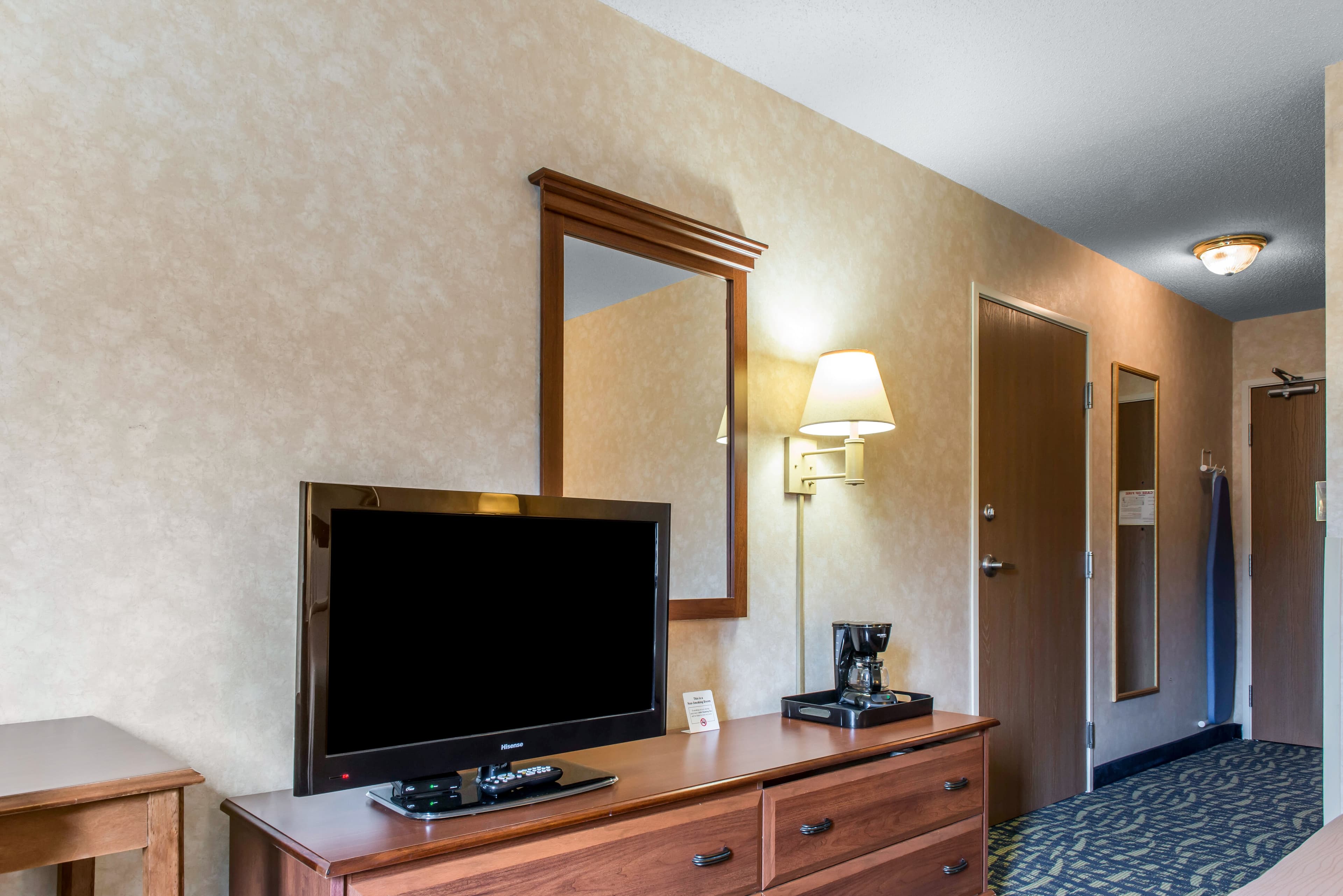 Quality Inn & Suites Titusville - Image 5