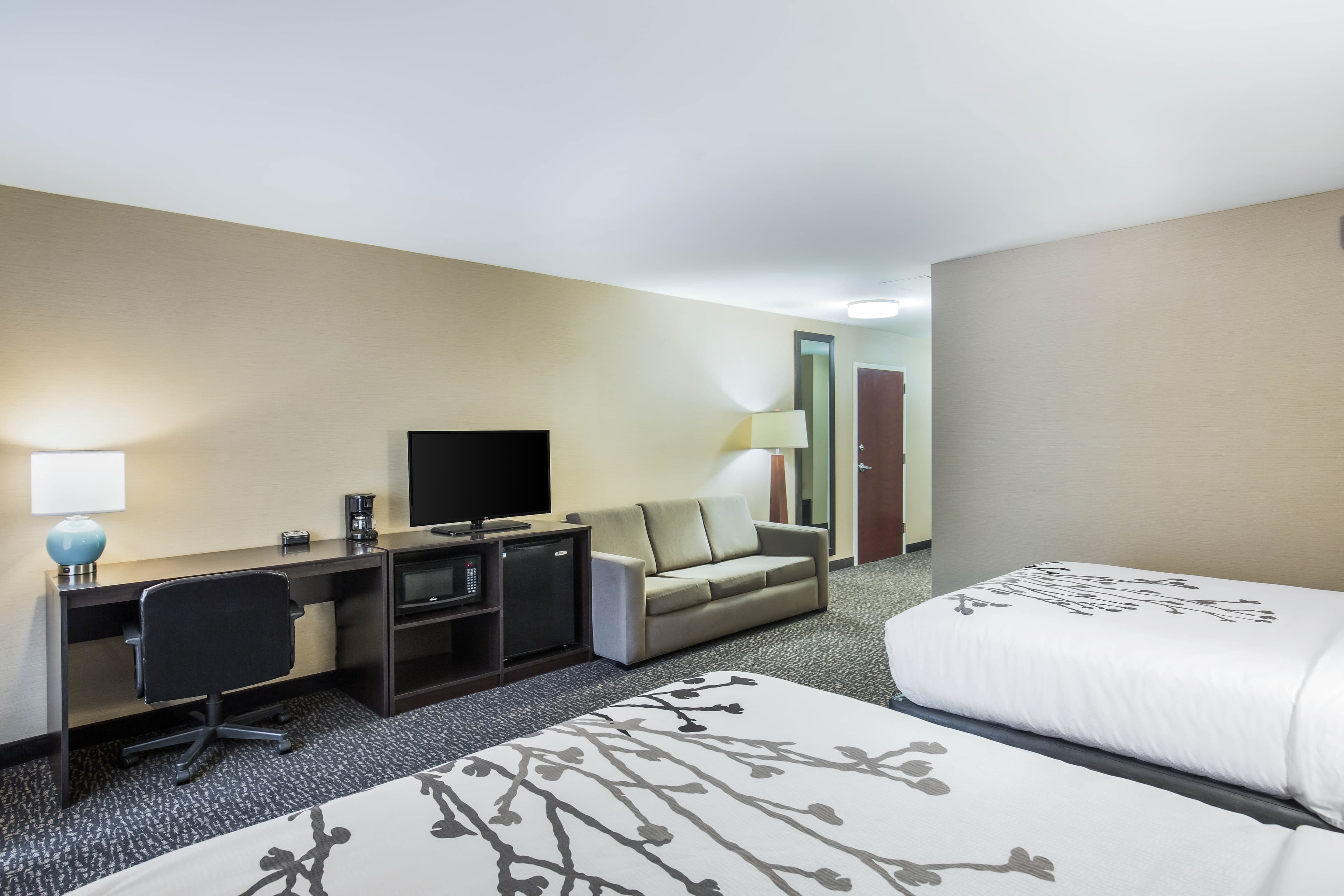 Sleep Inn & Suites Dunmore — 10
