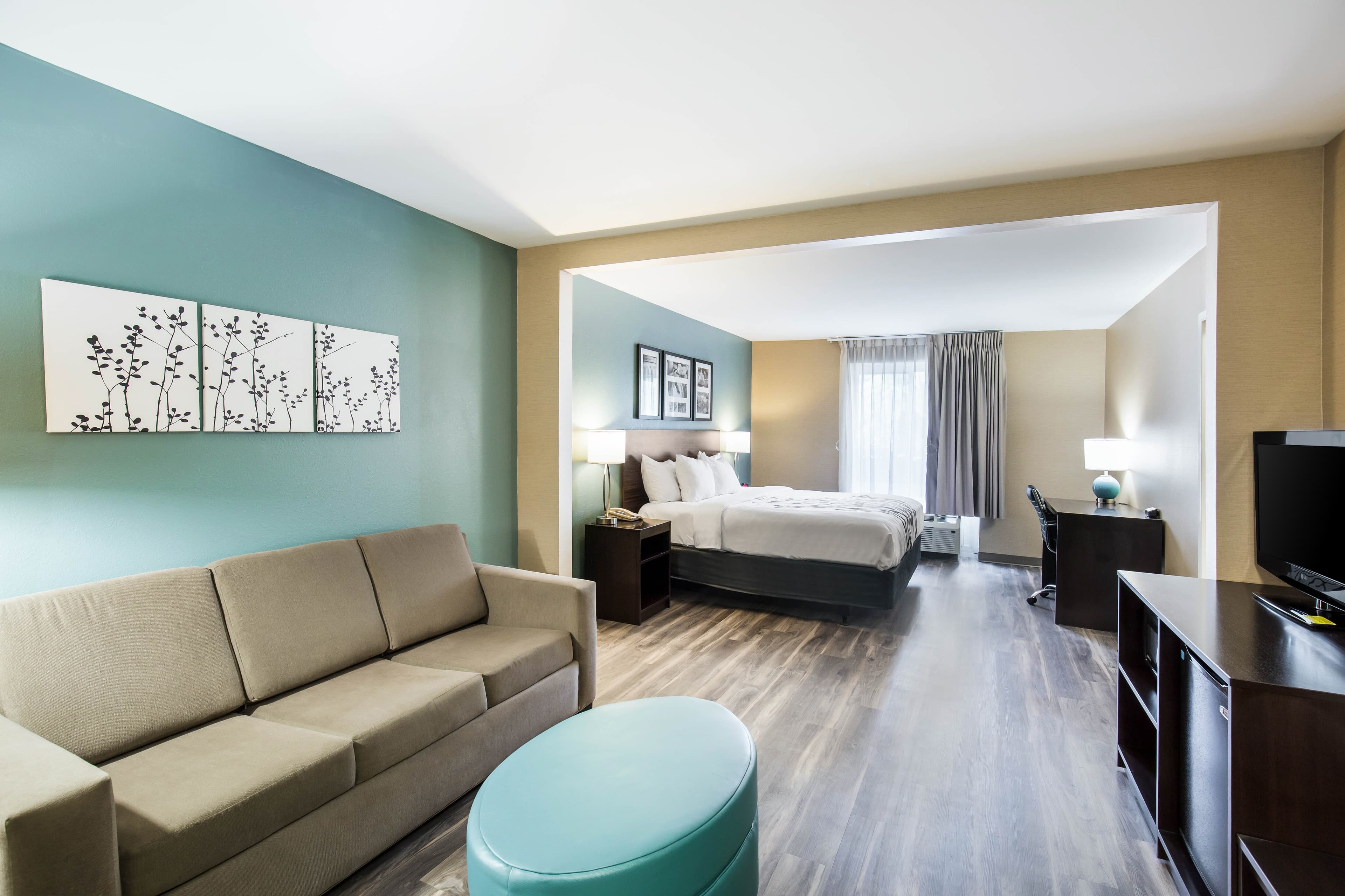 Sleep Inn & Suites Dunmore — 13