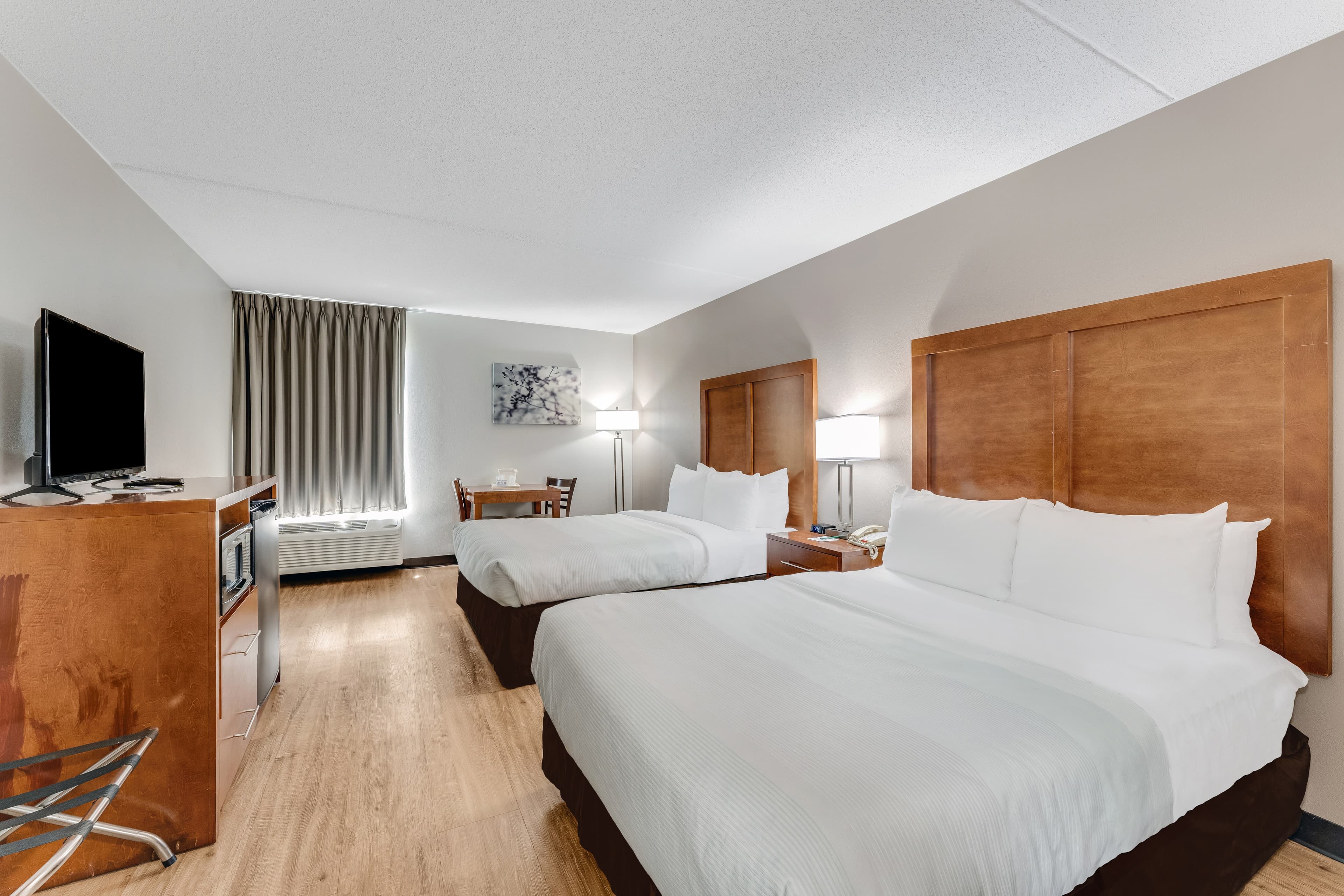 Quality Inn Easton - Image 2