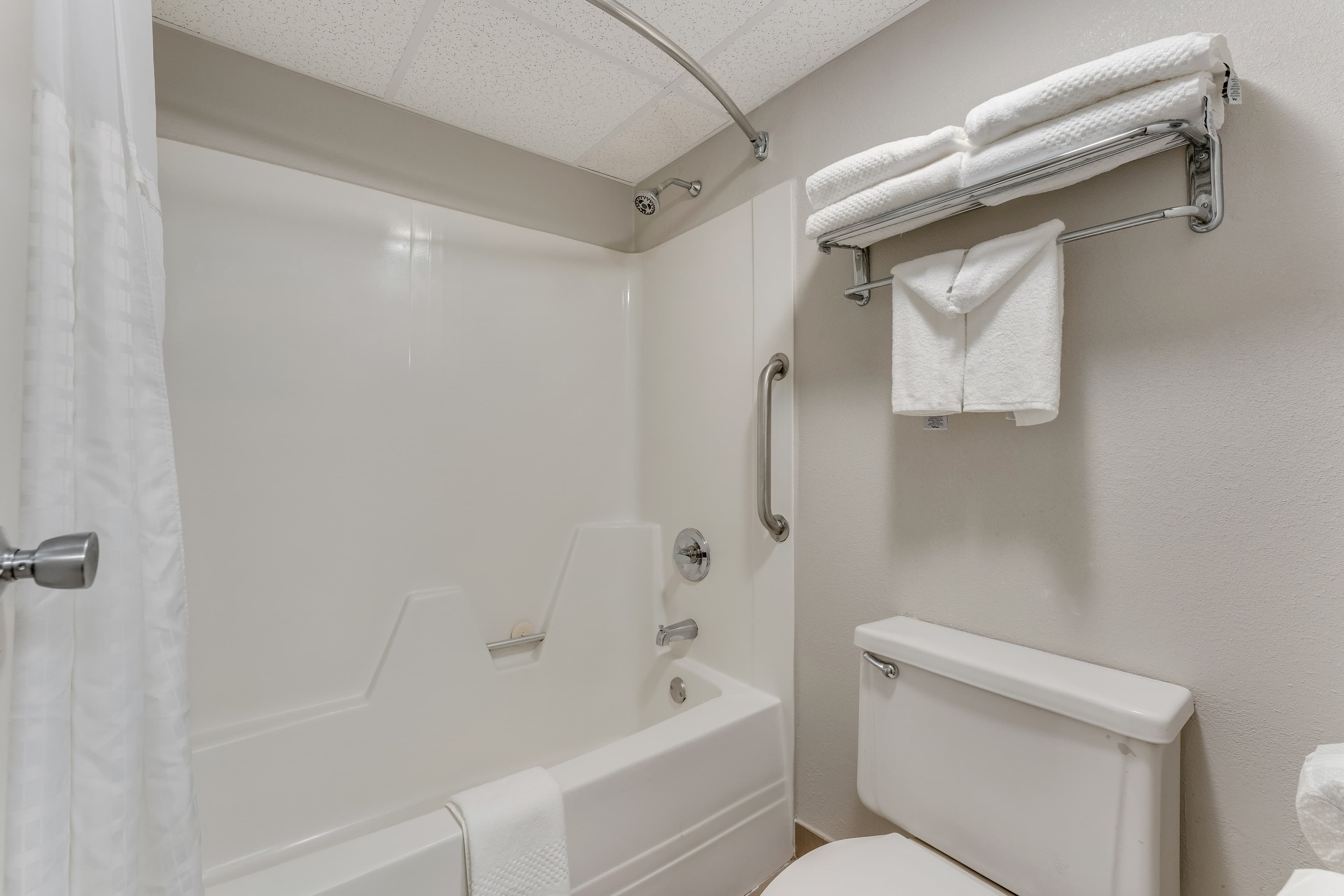 Quality Inn Easton — 6