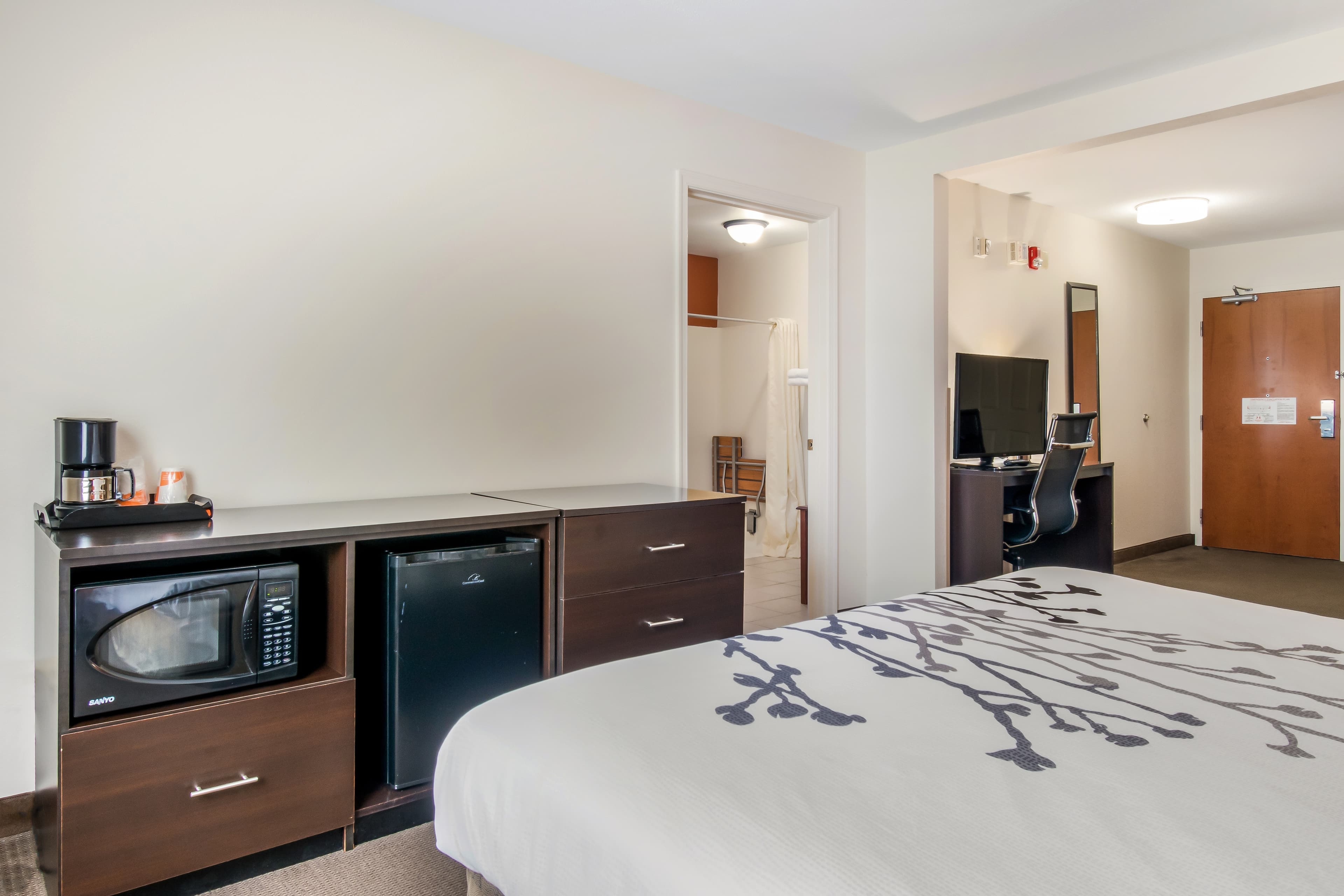 Sleep Inn & Suites Ronks - Lancaster Area - Image 3