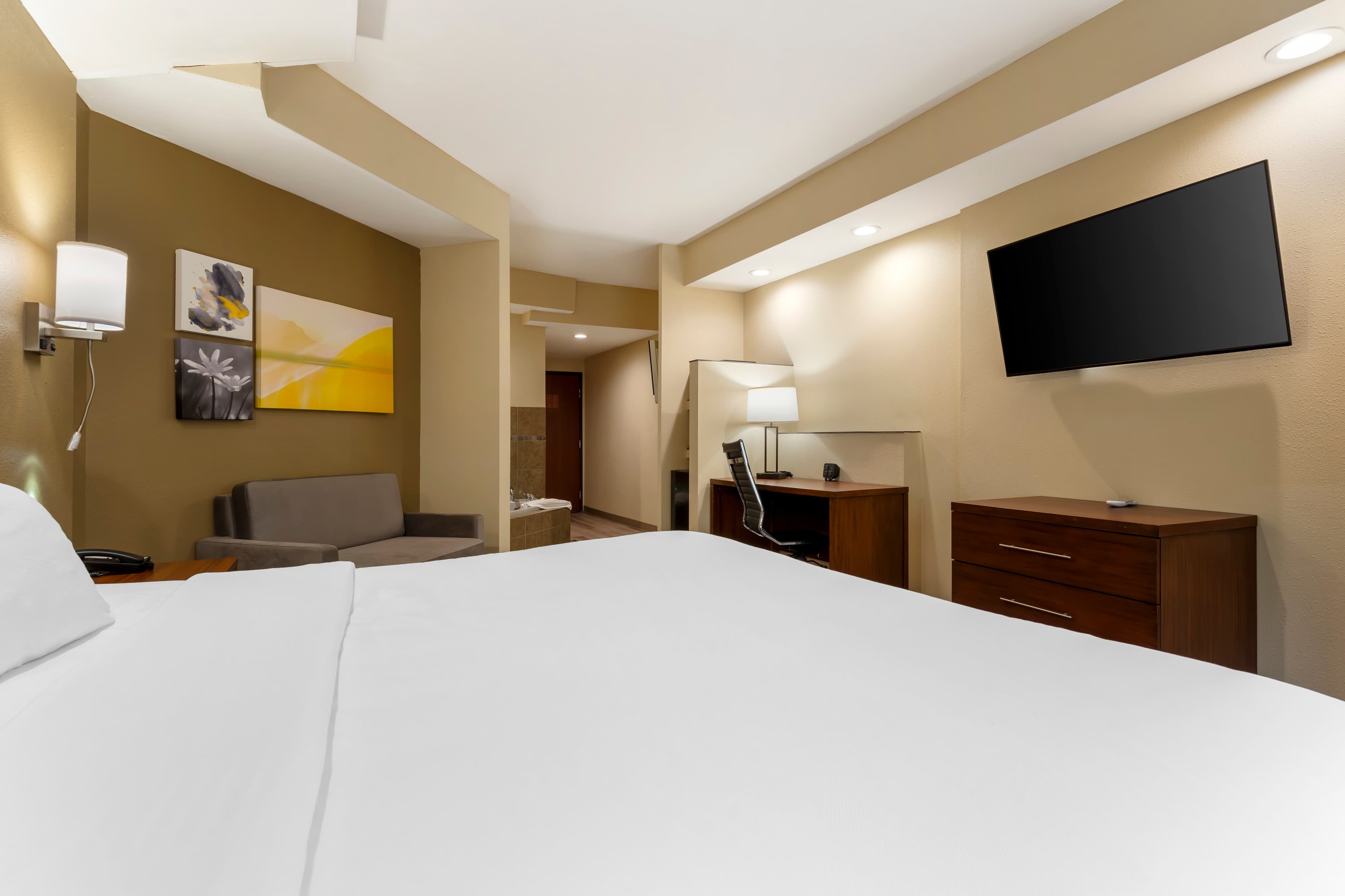 Comfort Suites Monaca — 22