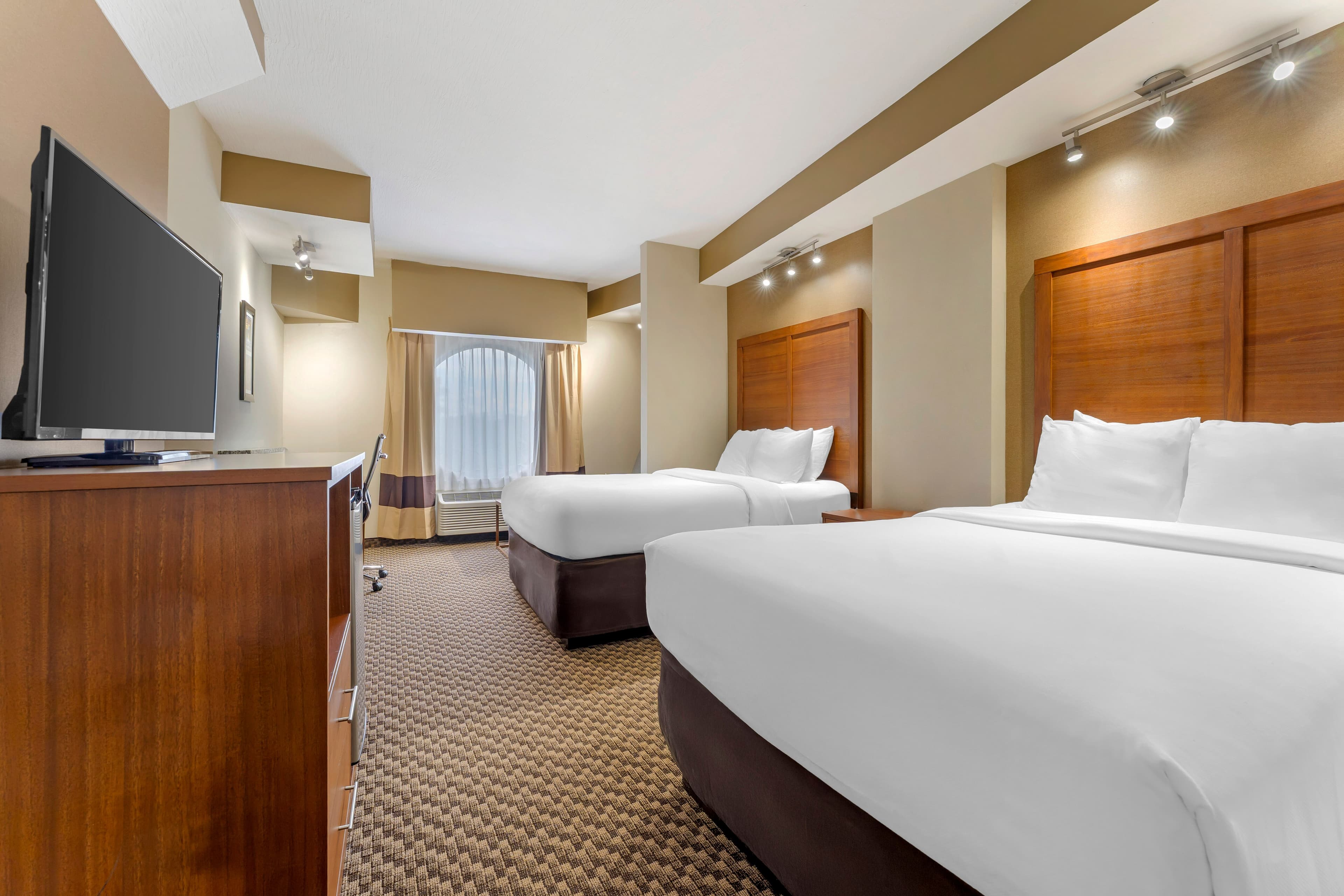 Comfort Suites Monroeville - Pittsburgh East — 9
