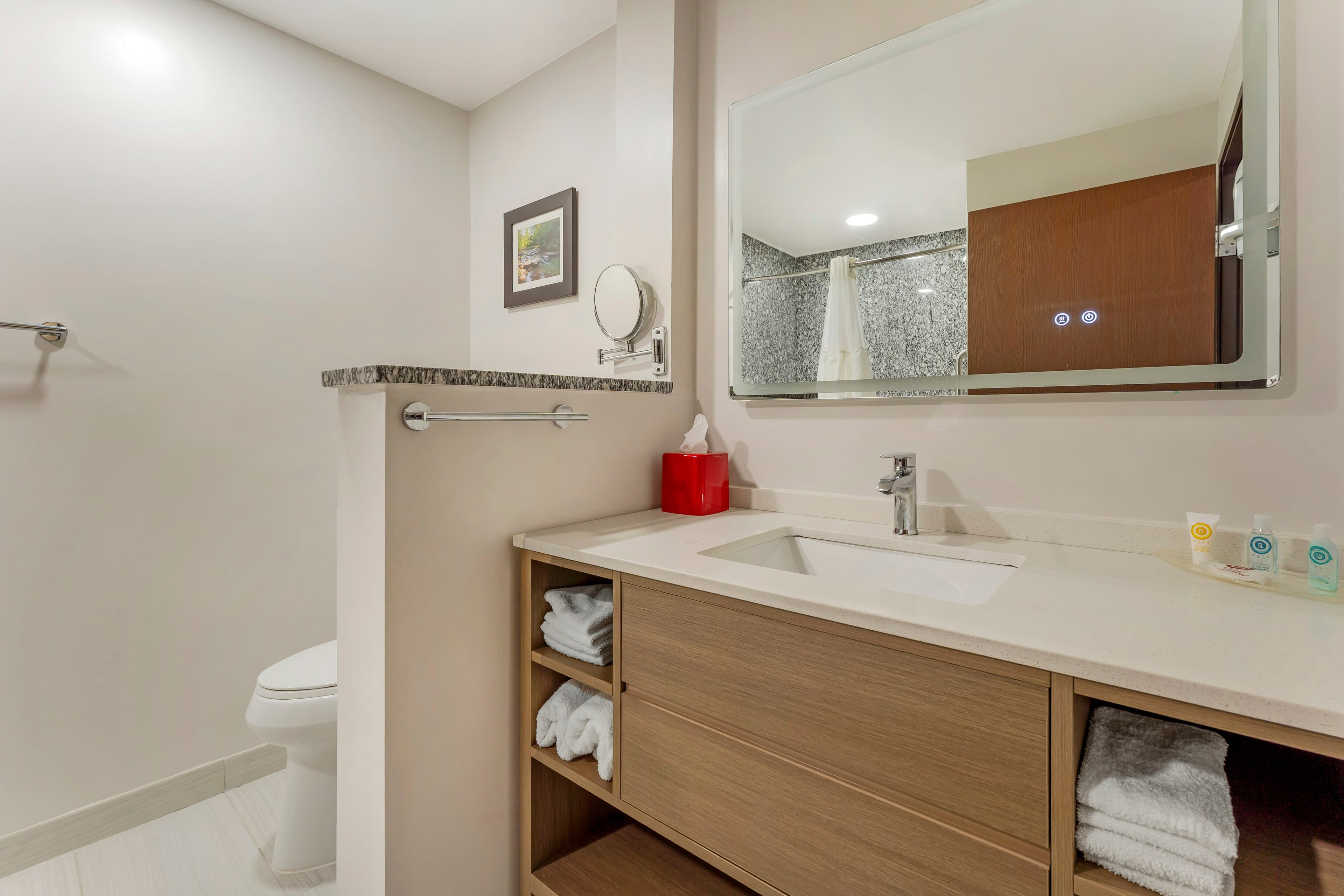 Comfort Suites Monroeville - Pittsburgh East — 12