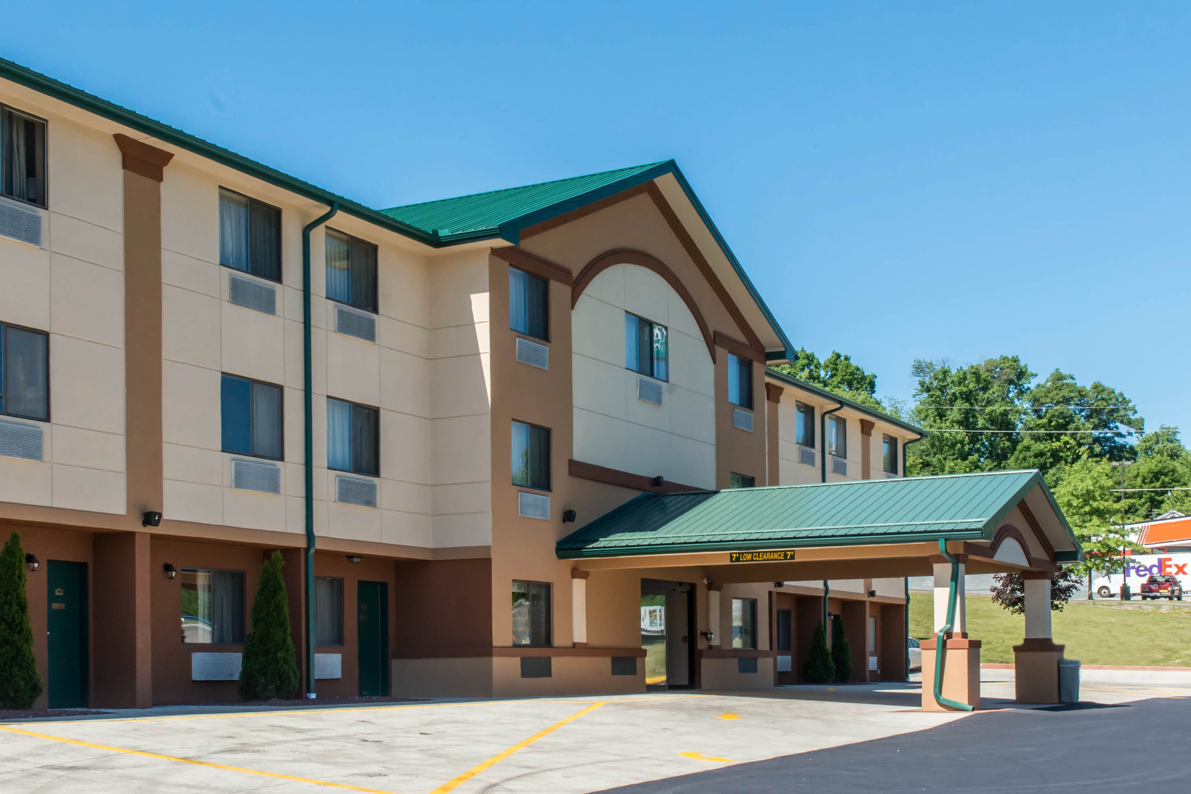 Quality Inn Meadville - Image 1