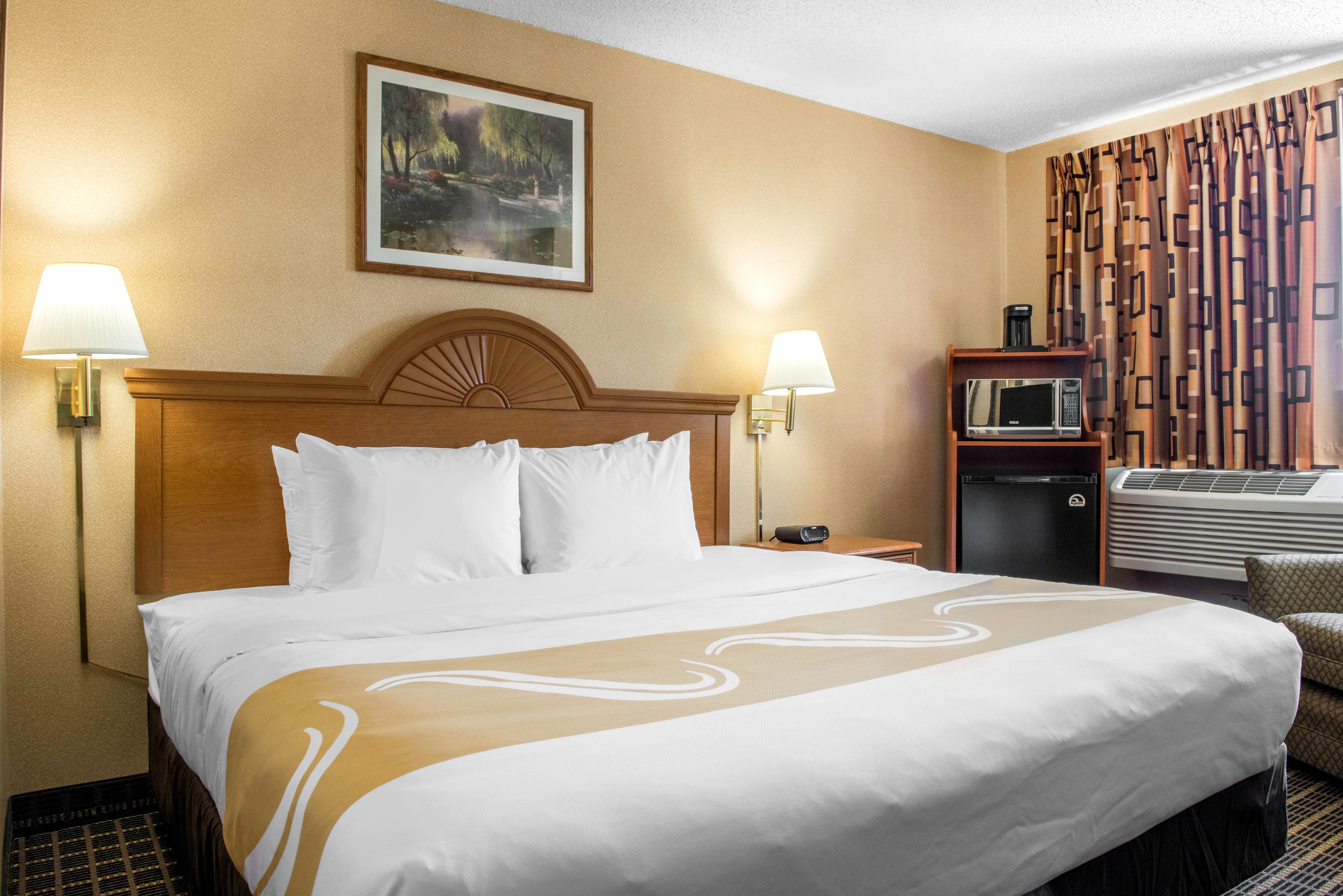 Quality Inn Meadville - Image 2