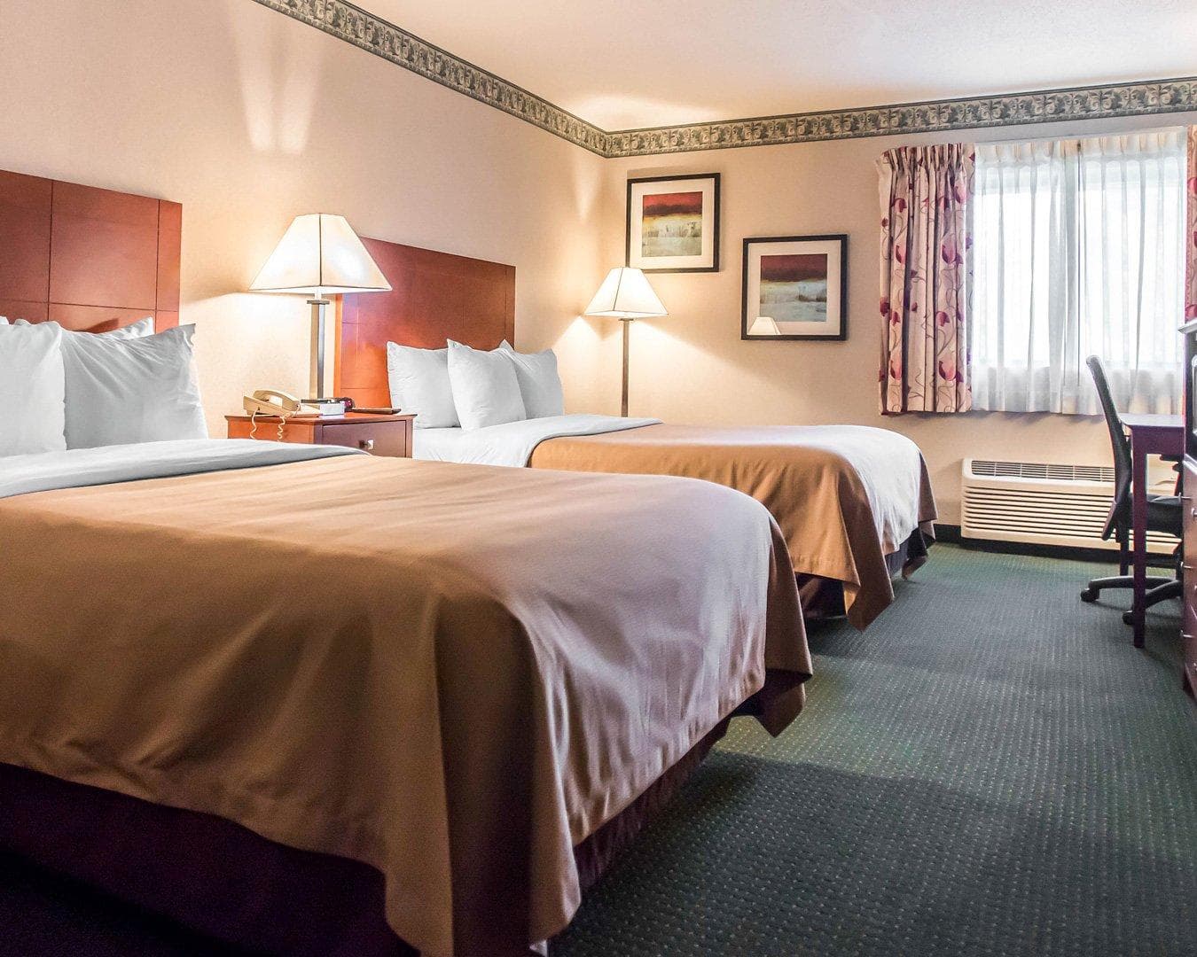 Quality Inn New Columbia-Lewisburg - Image 4