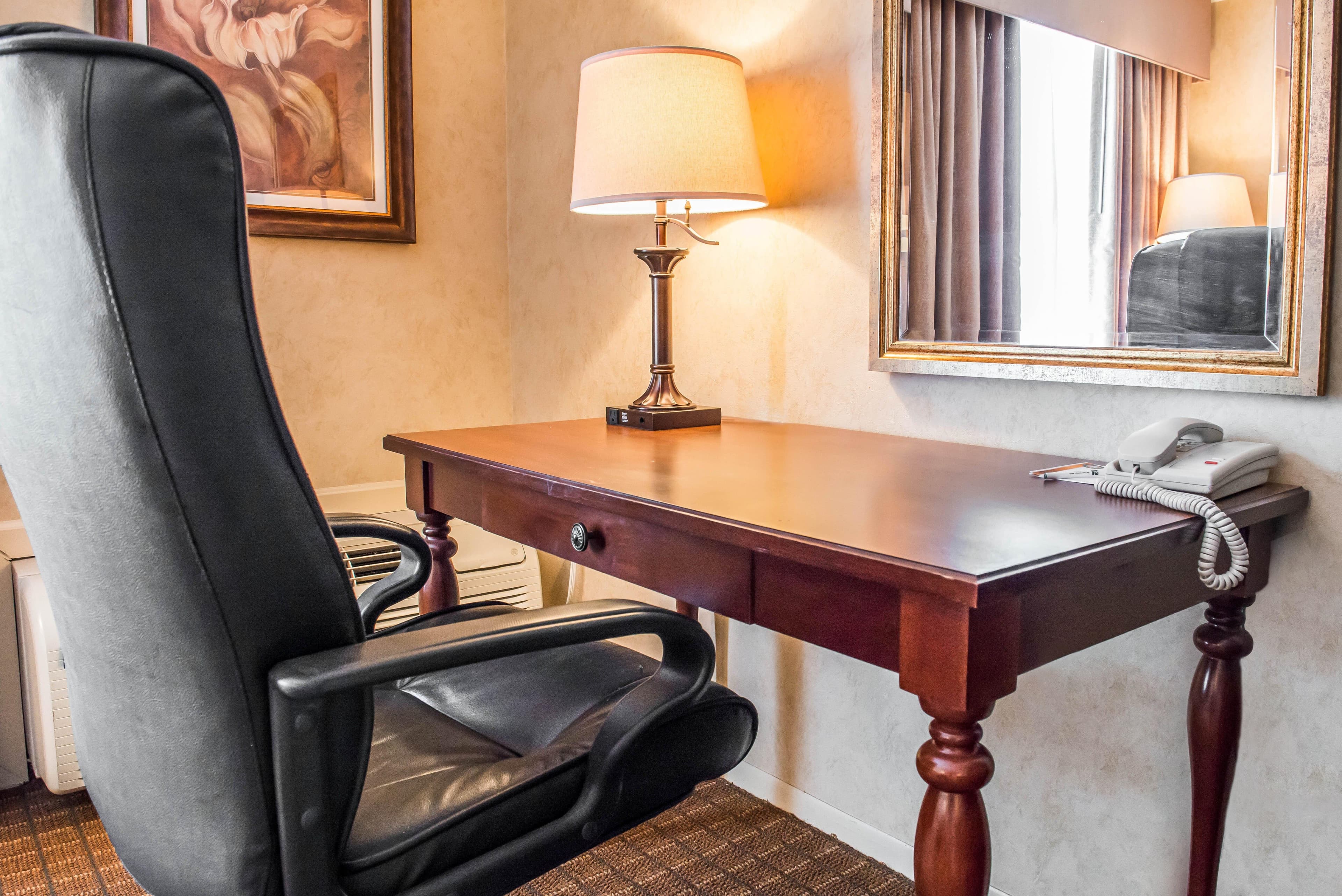 Quality Inn Pittsburgh Airport — 8