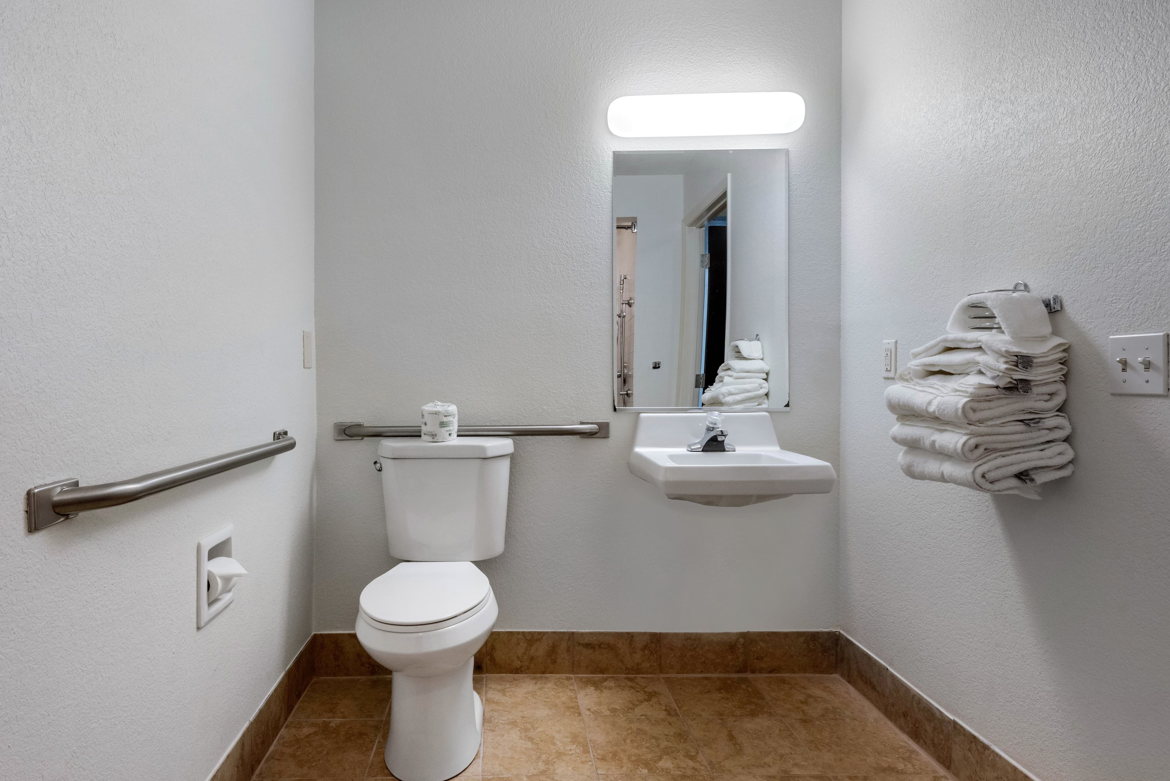 Quality Inn Coraopolis — 6