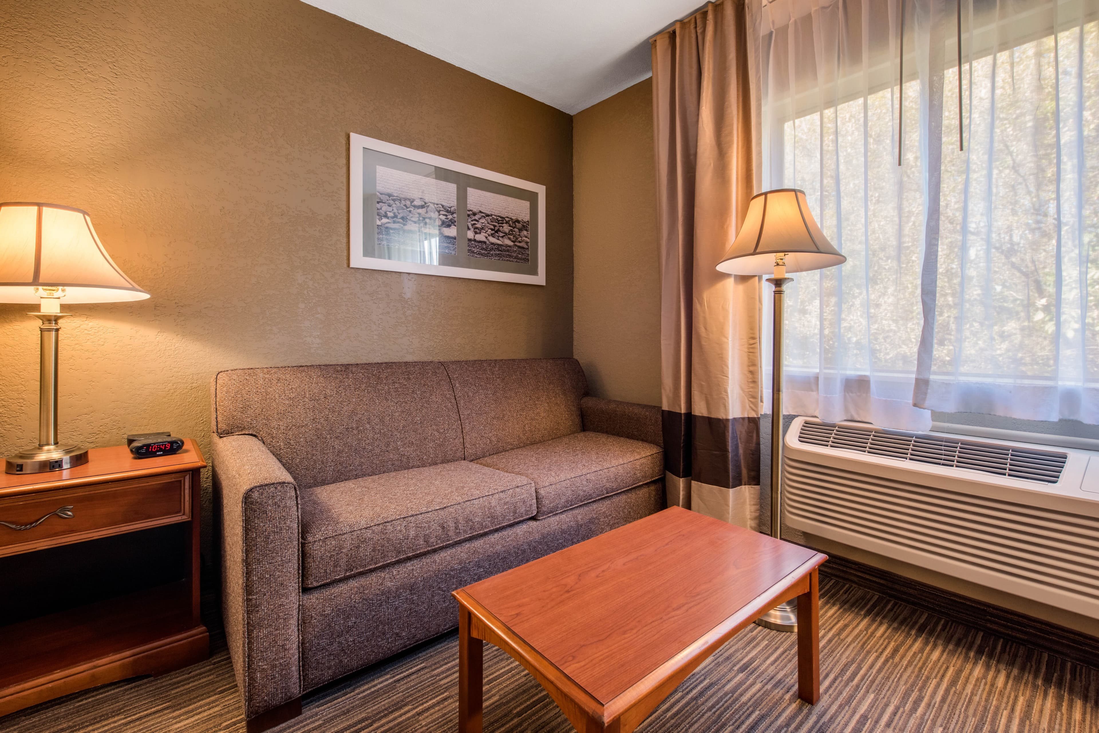 Quality Inn & Suites New Castle — 10