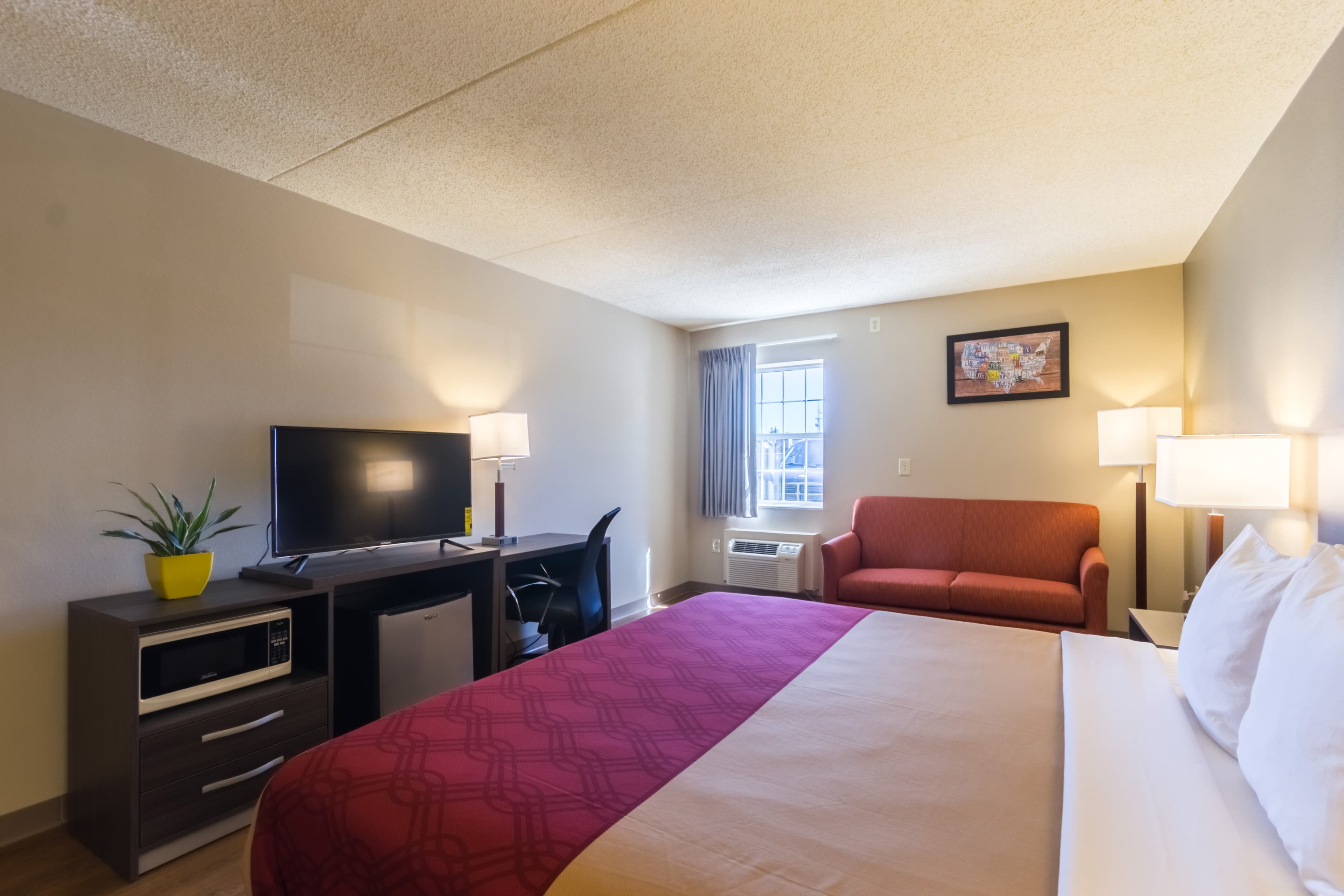 Econo Lodge Harrisburg - Southwest of Hershey Area - Image 4