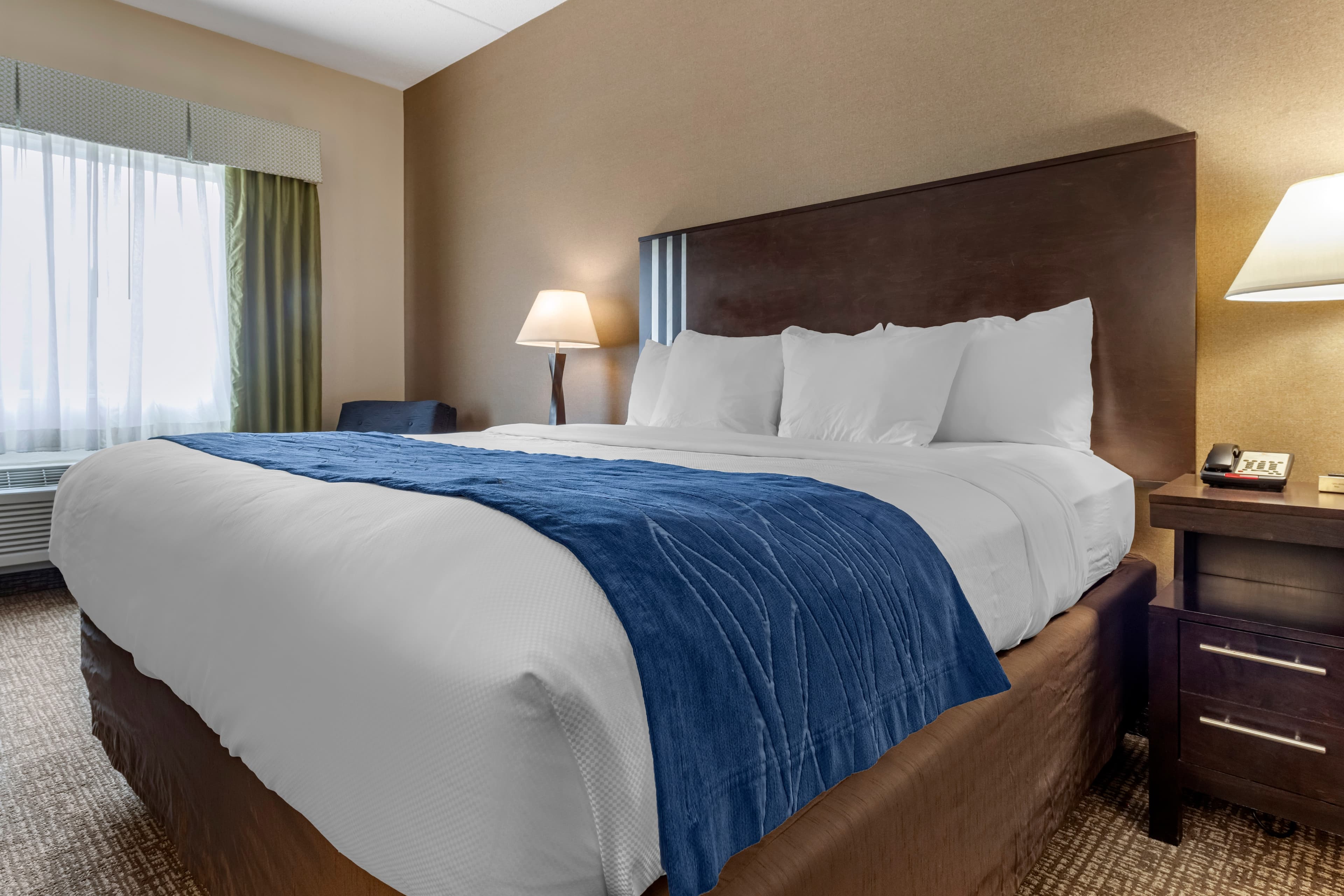 Comfort Inn & Suites Butler — 6