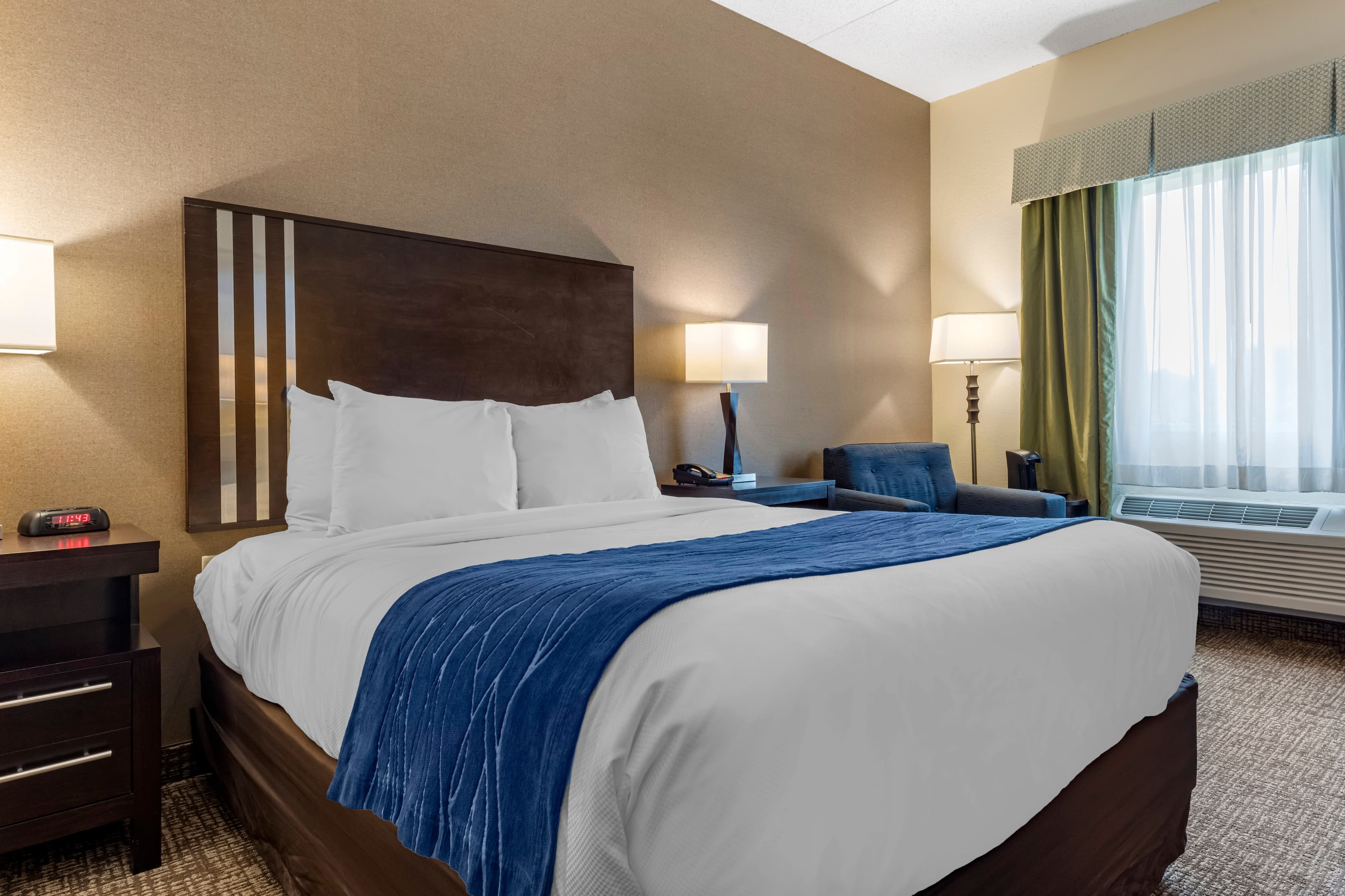 Comfort Inn & Suites Butler — 13
