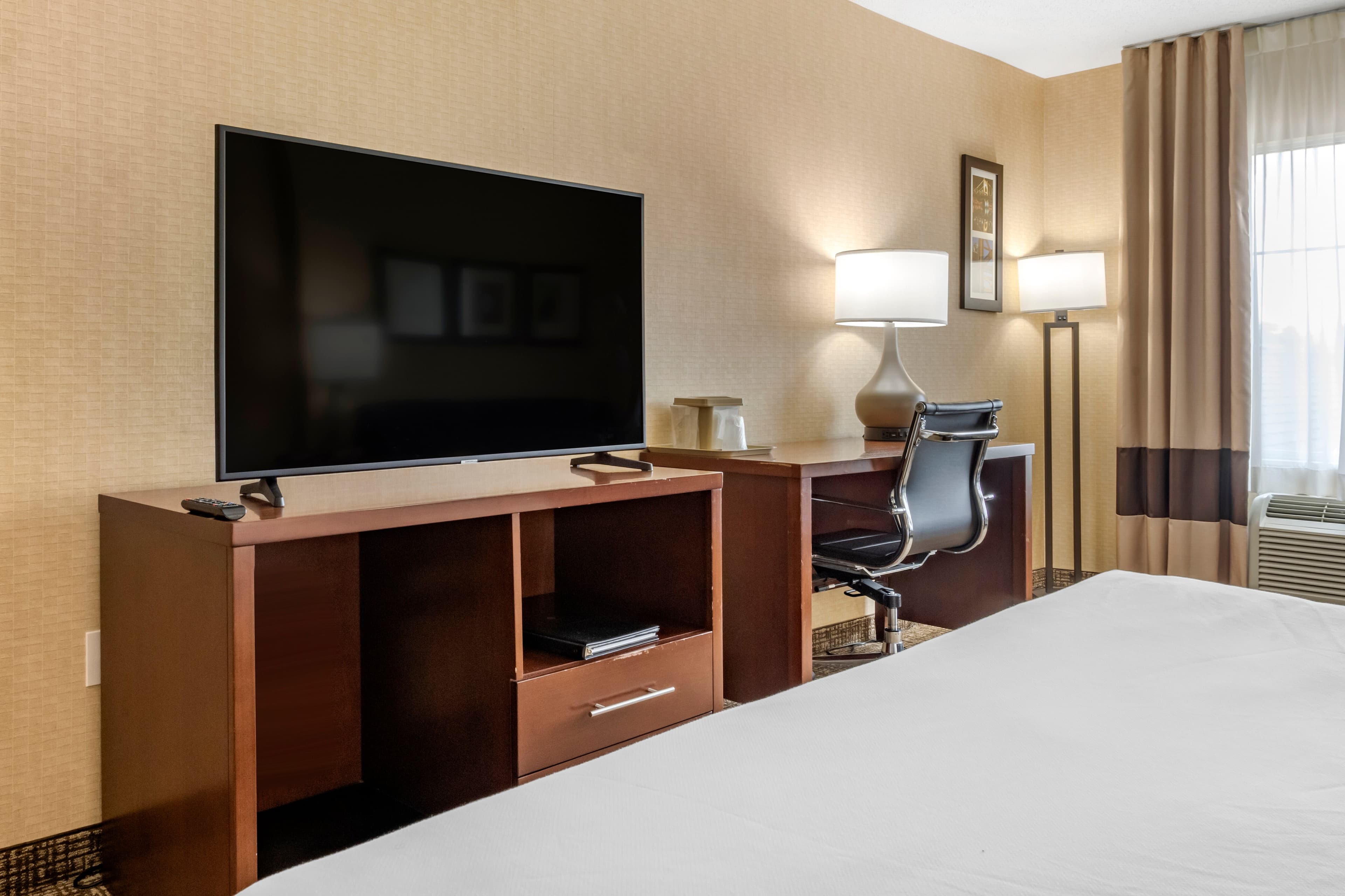 Comfort Inn Meadowlands - Image 2