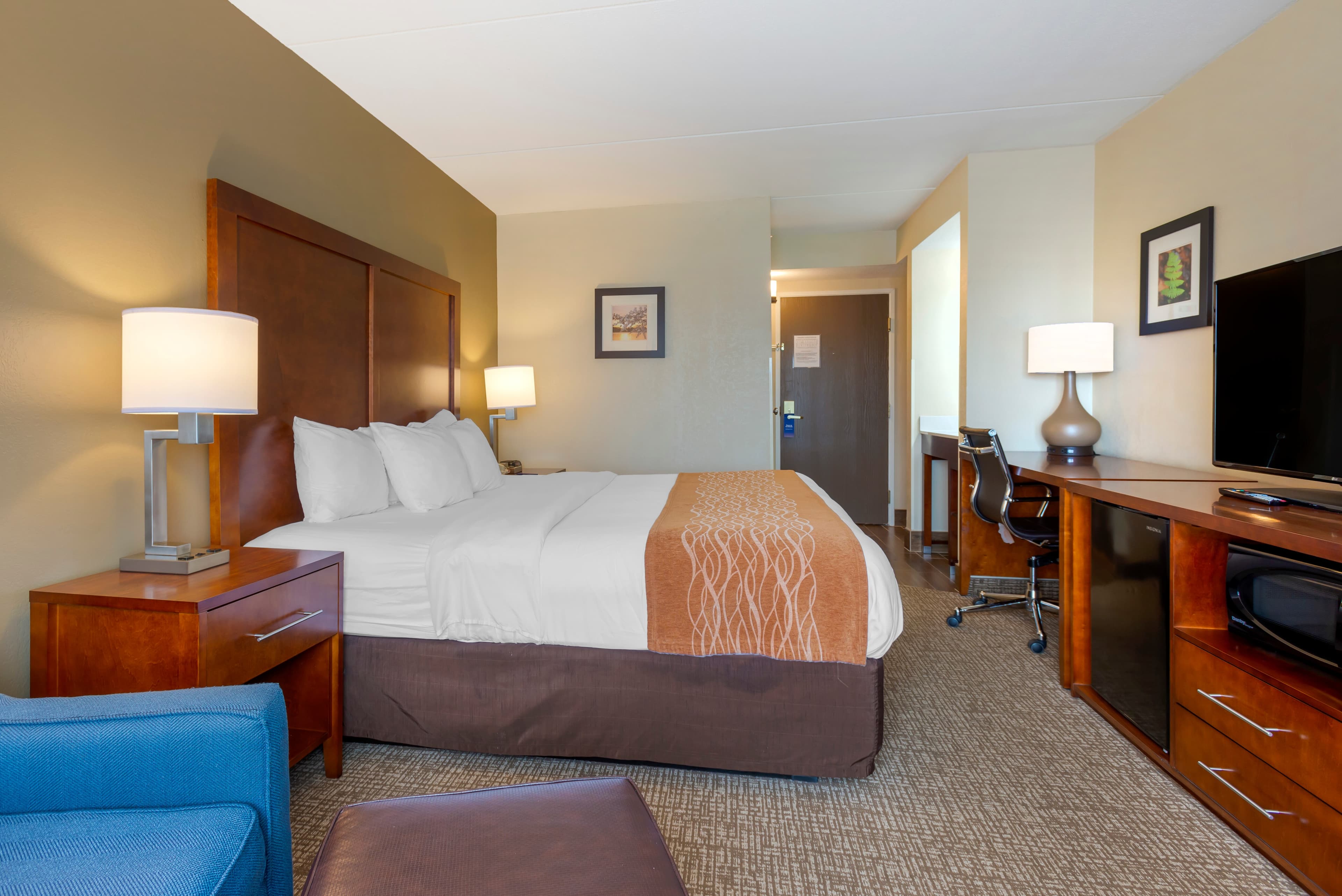 Comfort Inn & Suites Wilkes Barre - Arena — 9