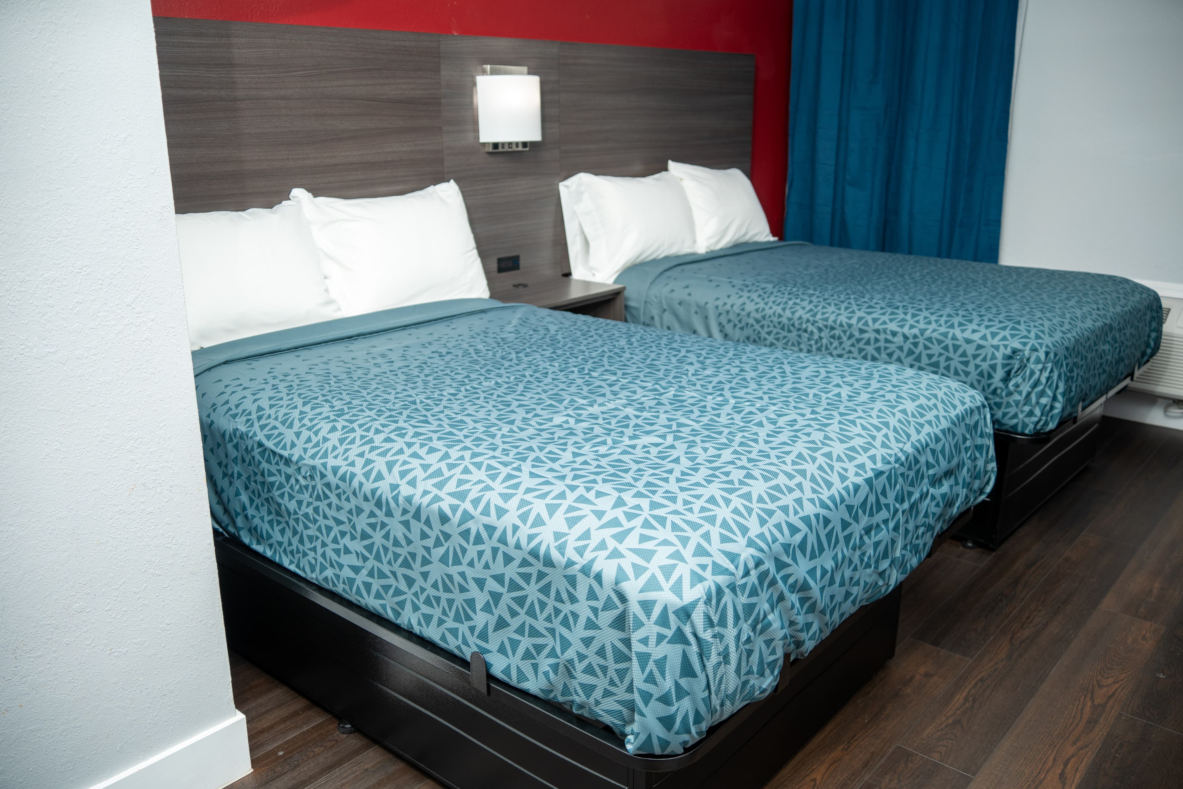 Econo Lodge Clarks Summit - Scranton - Image 3