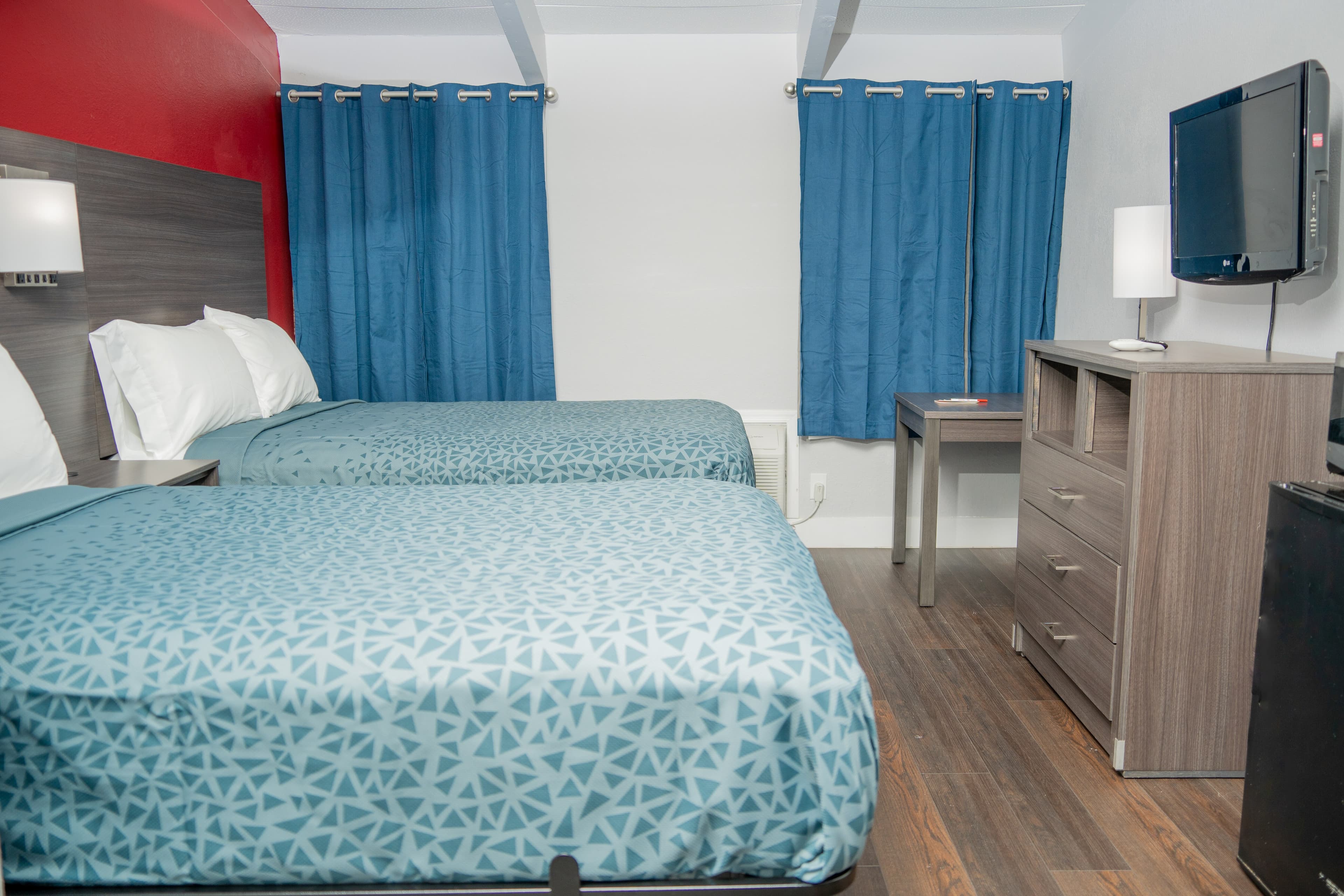 Econo Lodge Clarks Summit - Scranton — 6