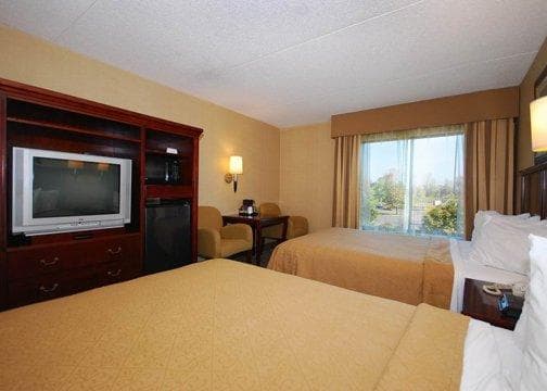 Quality Inn & Suites Bensalem — 7