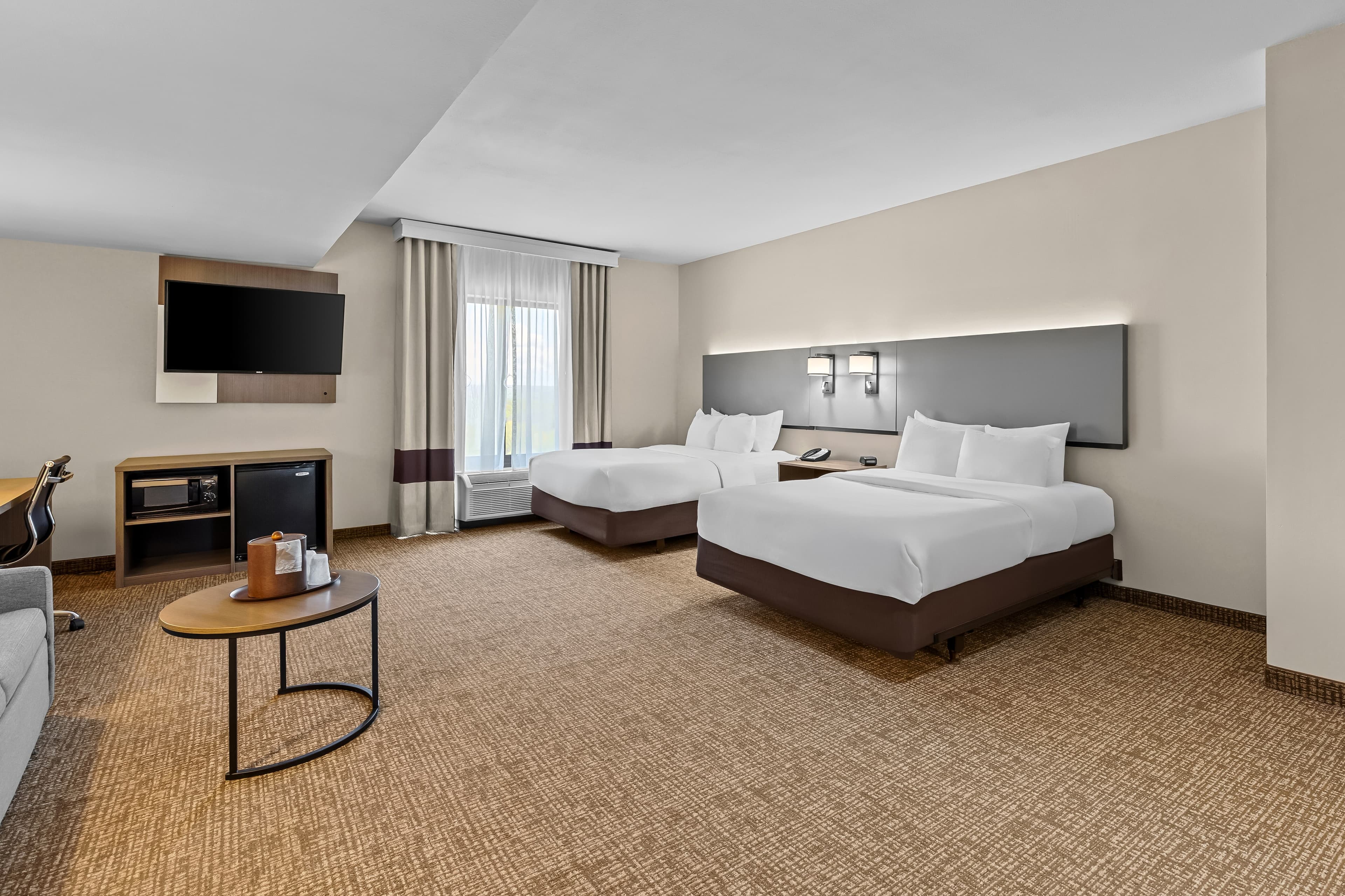 Comfort Suites Edinboro - Image 5