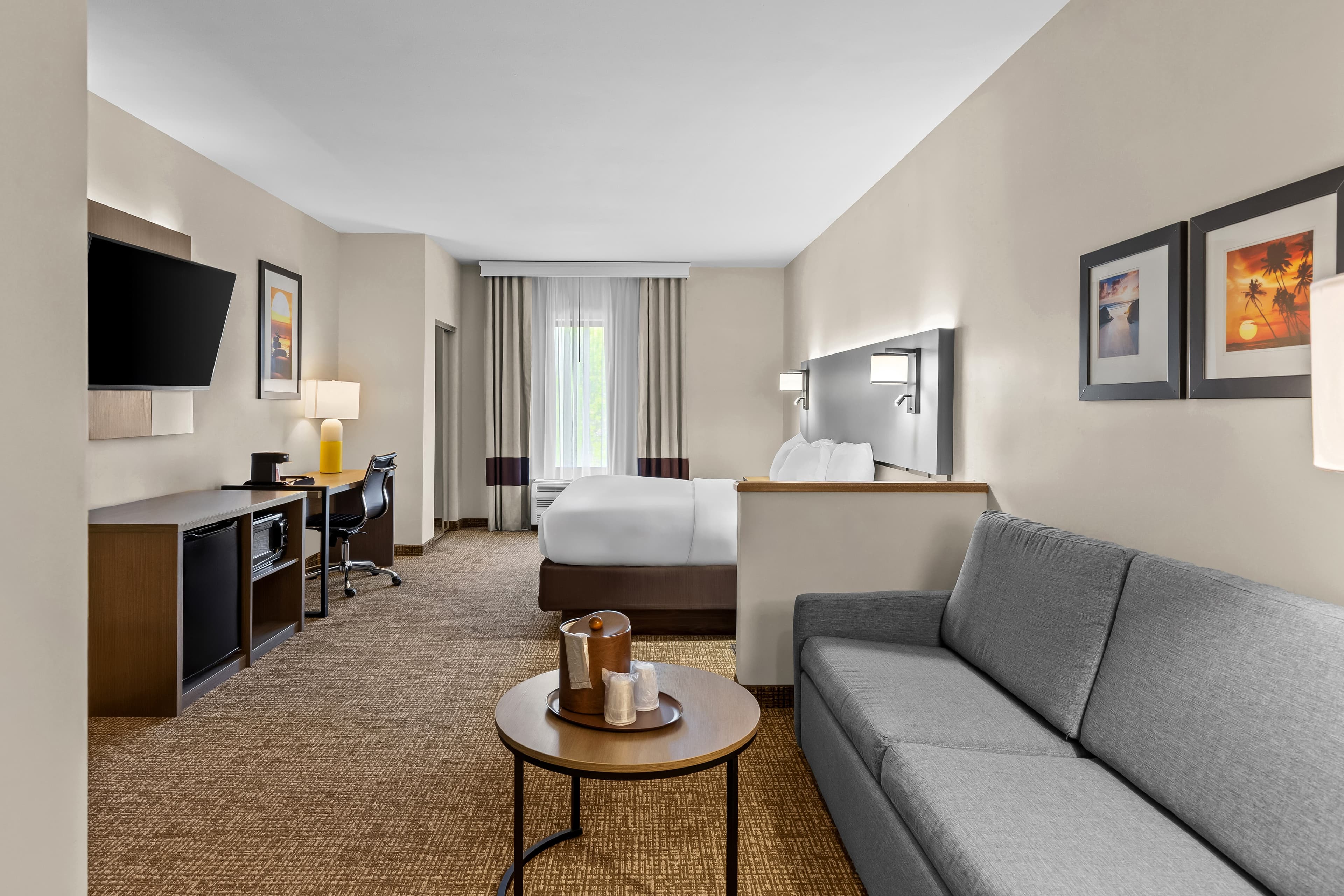 Comfort Suites Edinboro — 14