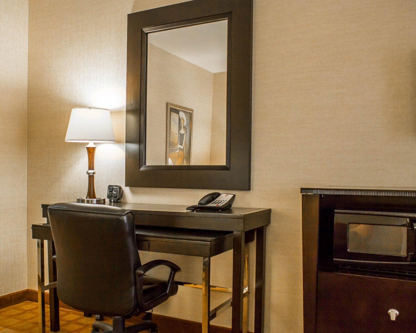 Comfort Suites Edinboro — 9