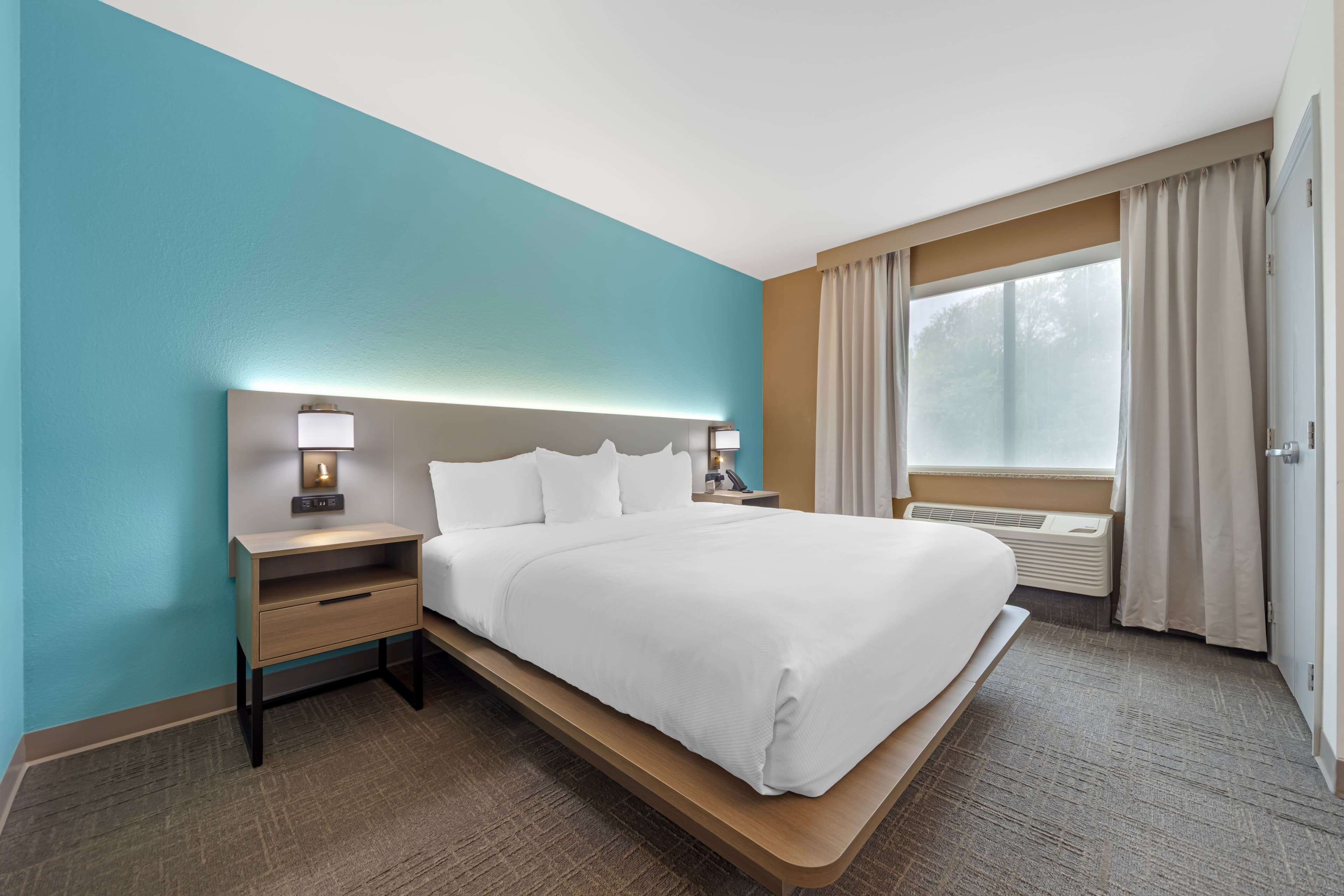 Comfort Suites Lewisburg near University - Image 2