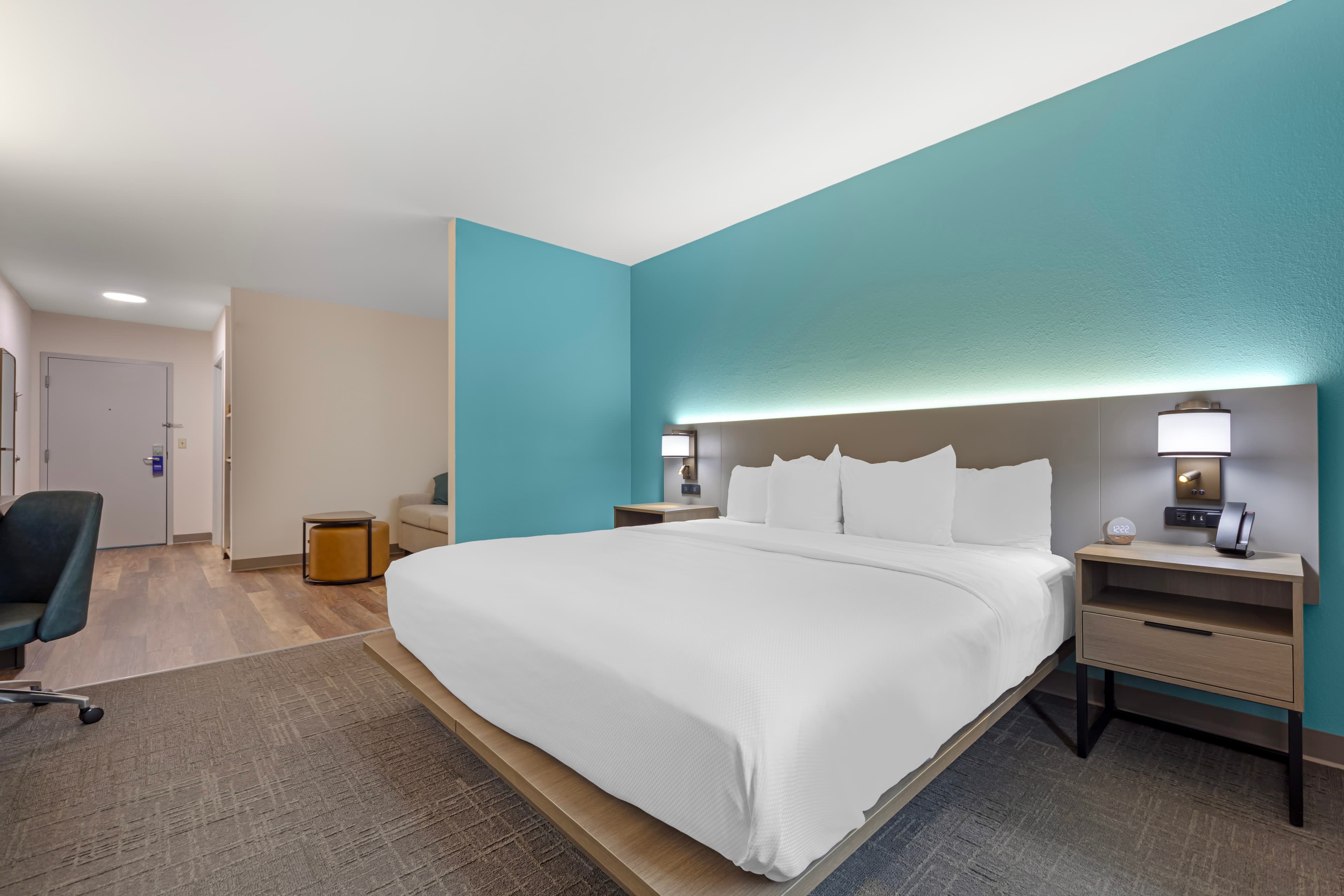 Comfort Suites Lewisburg near University - Image 3