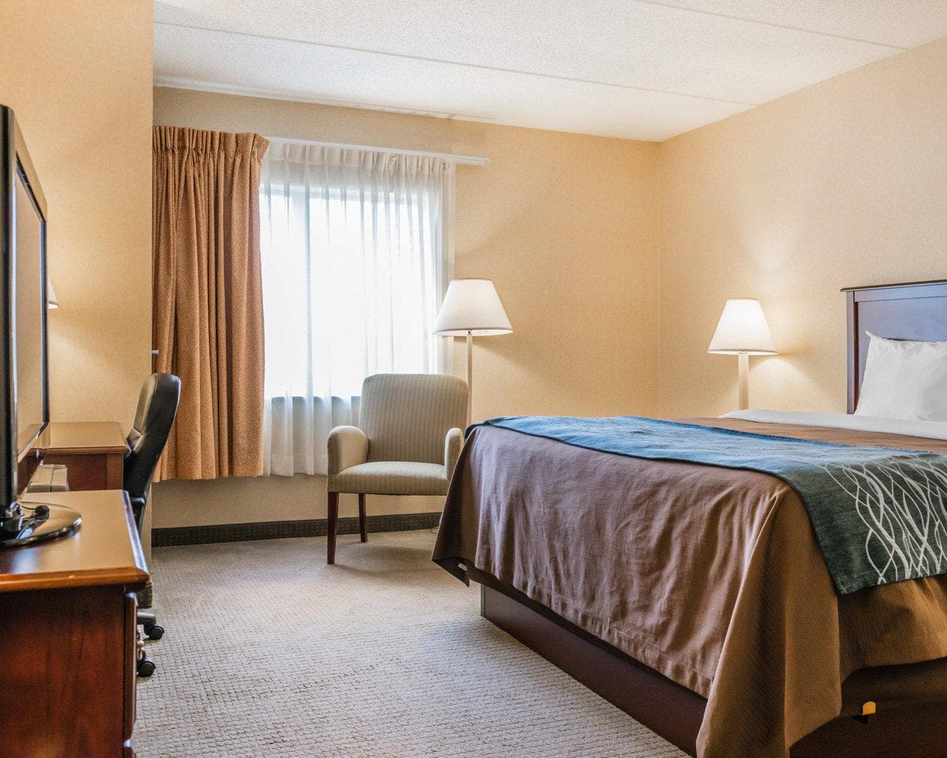Rodeway Inn Mercer I-80 — 3