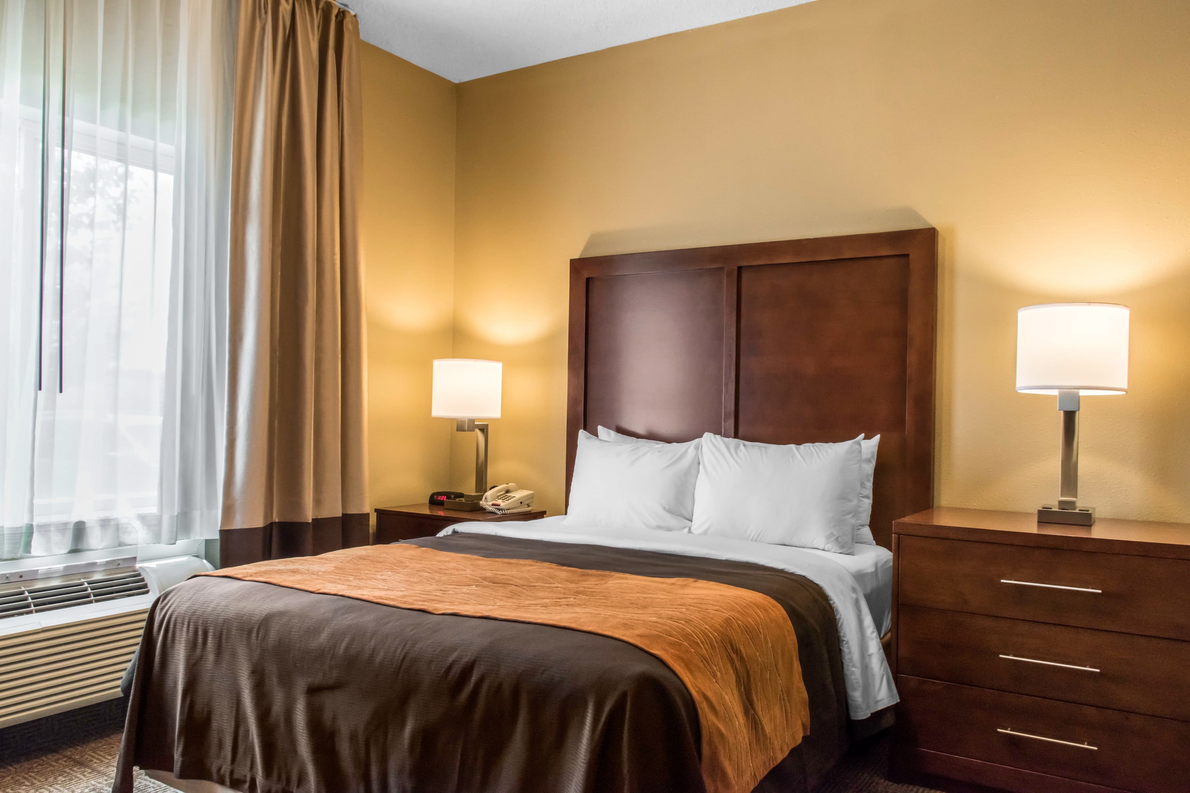 Comfort Inn Lancaster County - Image 2