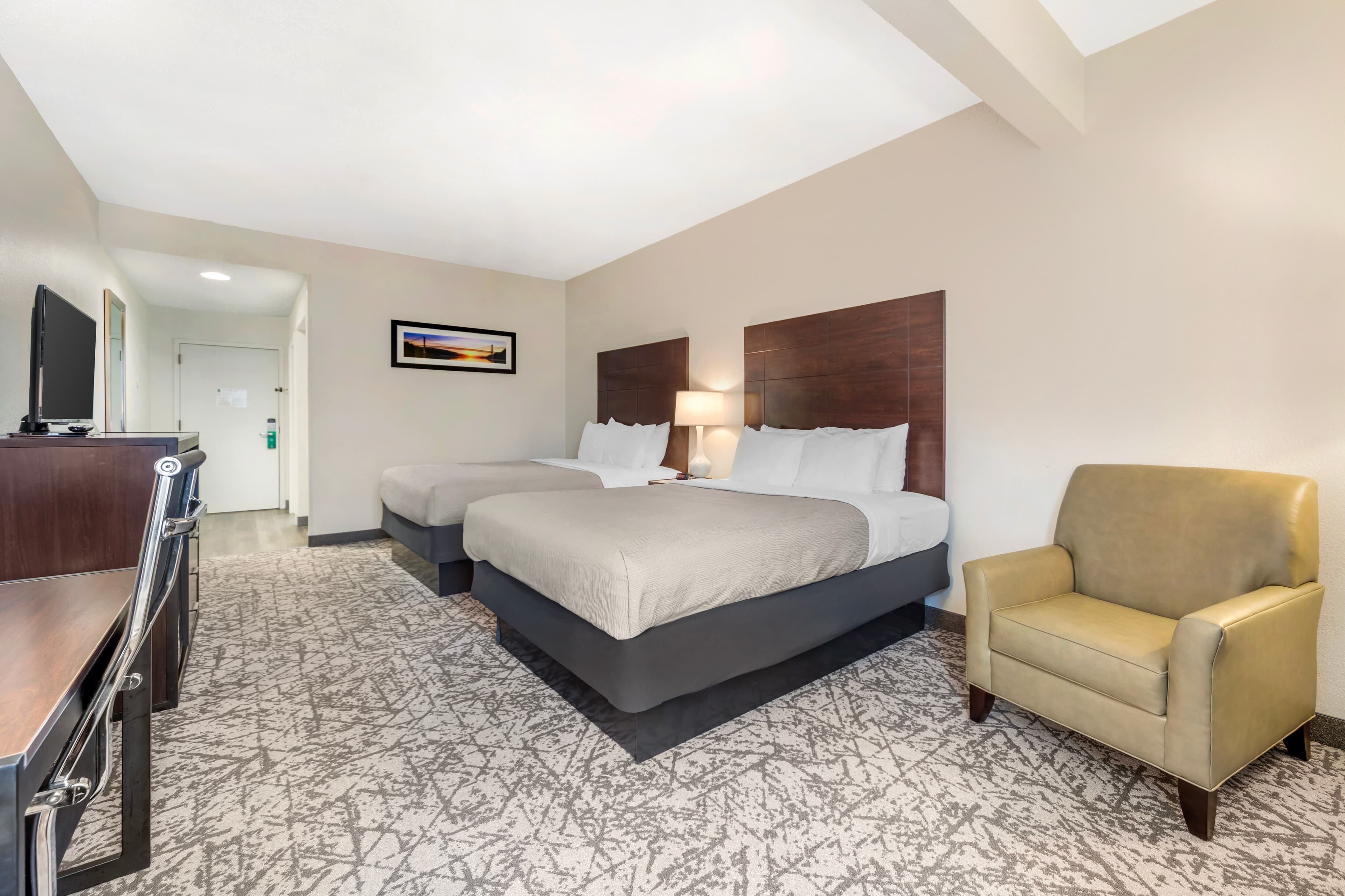 Quality Inn & Suites NJ State Capital Area — 19