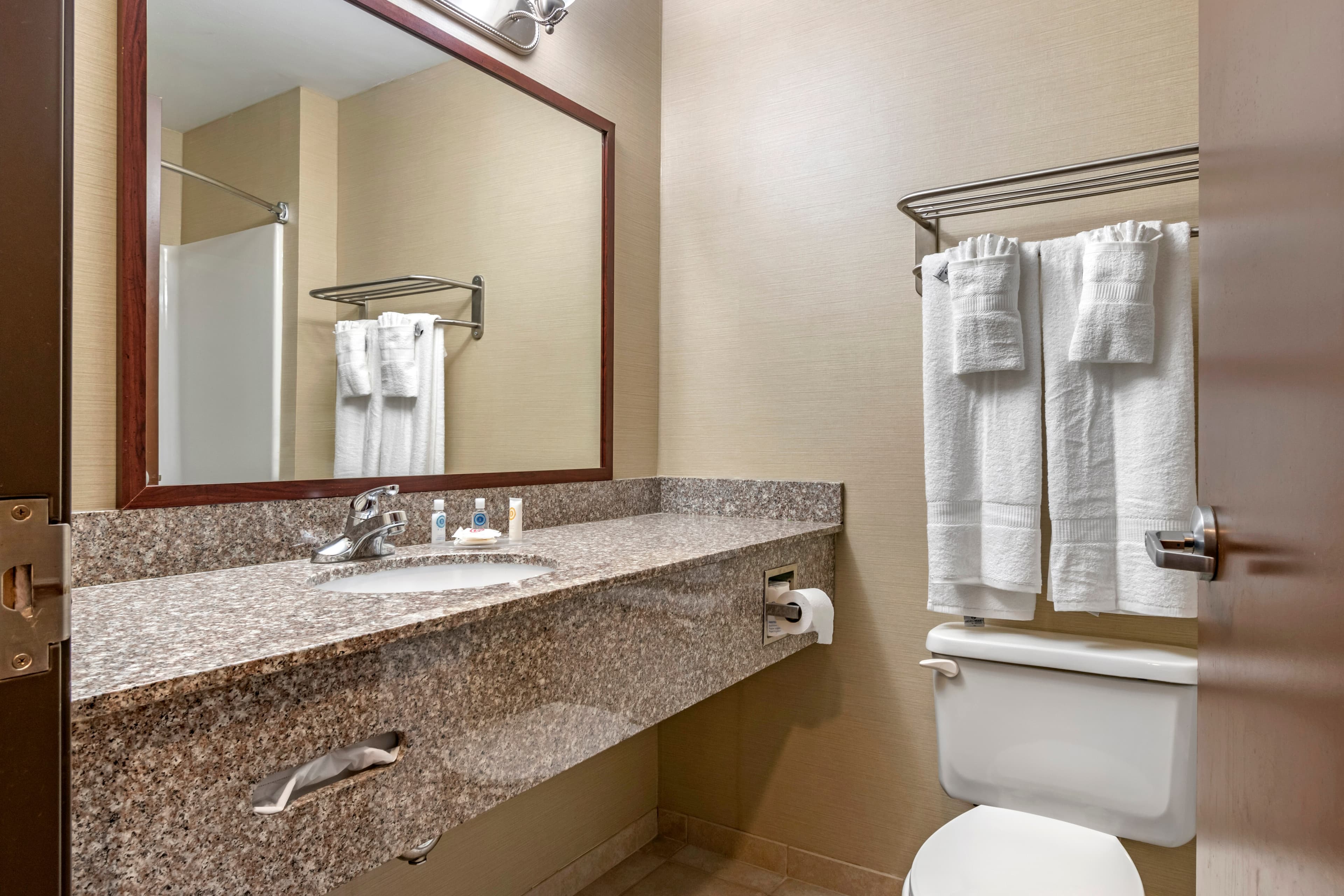Comfort Inn Williamsport — 8