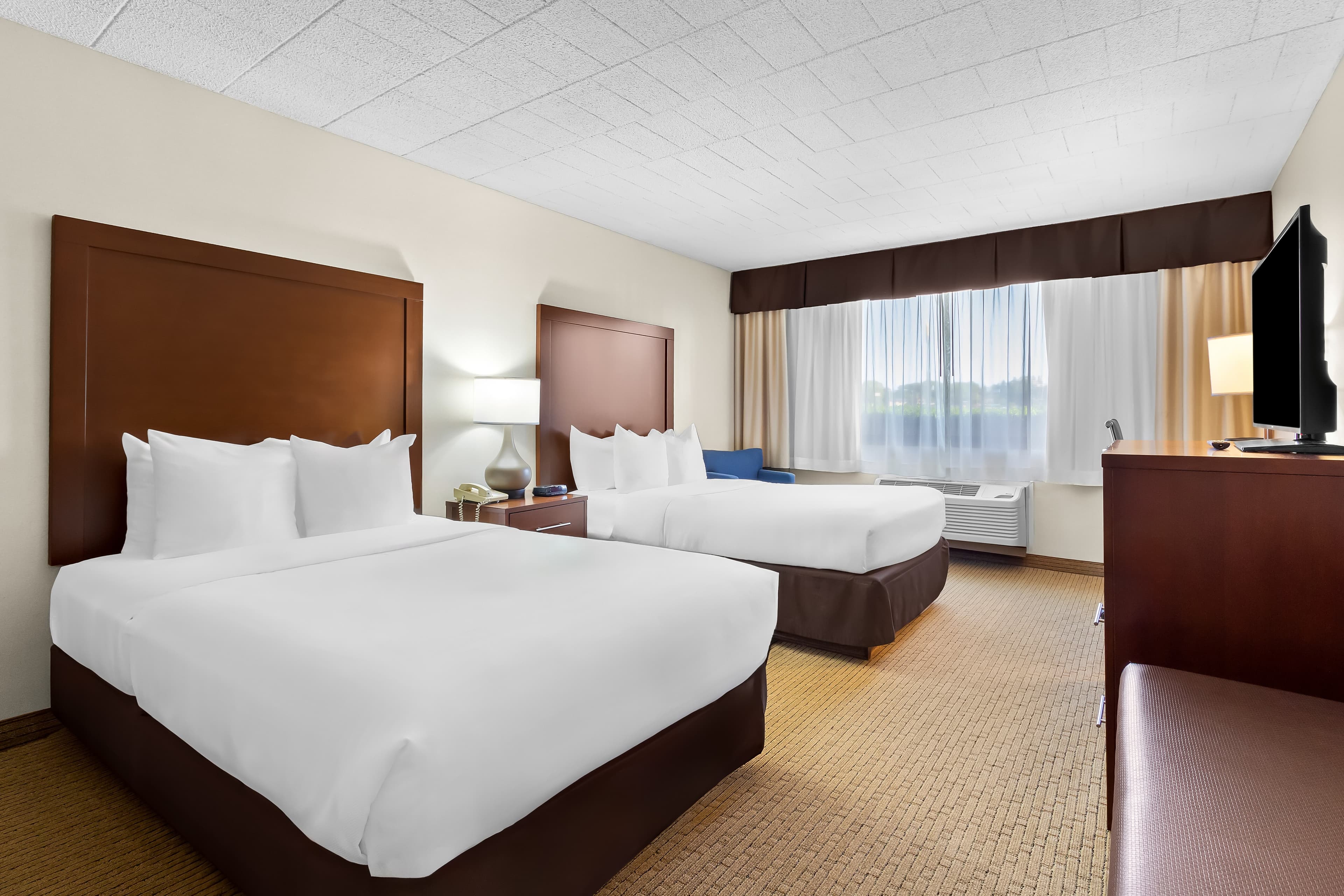 Comfort Inn Somerset — 7