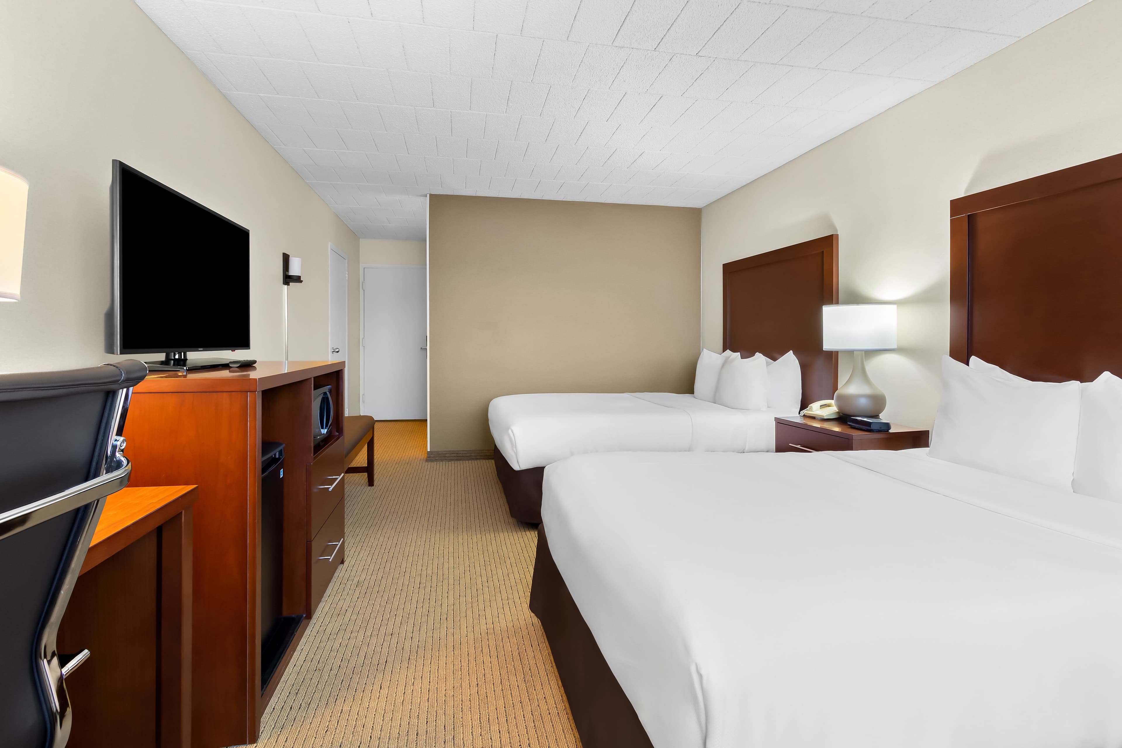 Comfort Inn Somerset — 9
