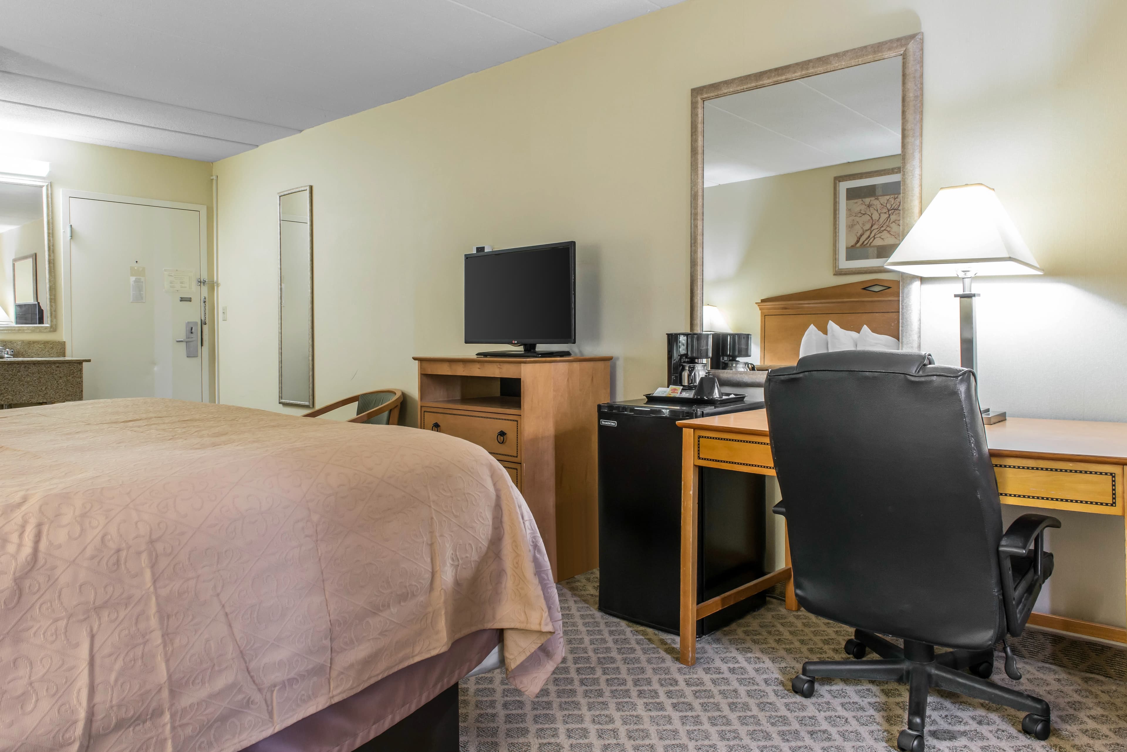 Quality Inn & Suites Fairview - Erie — 5