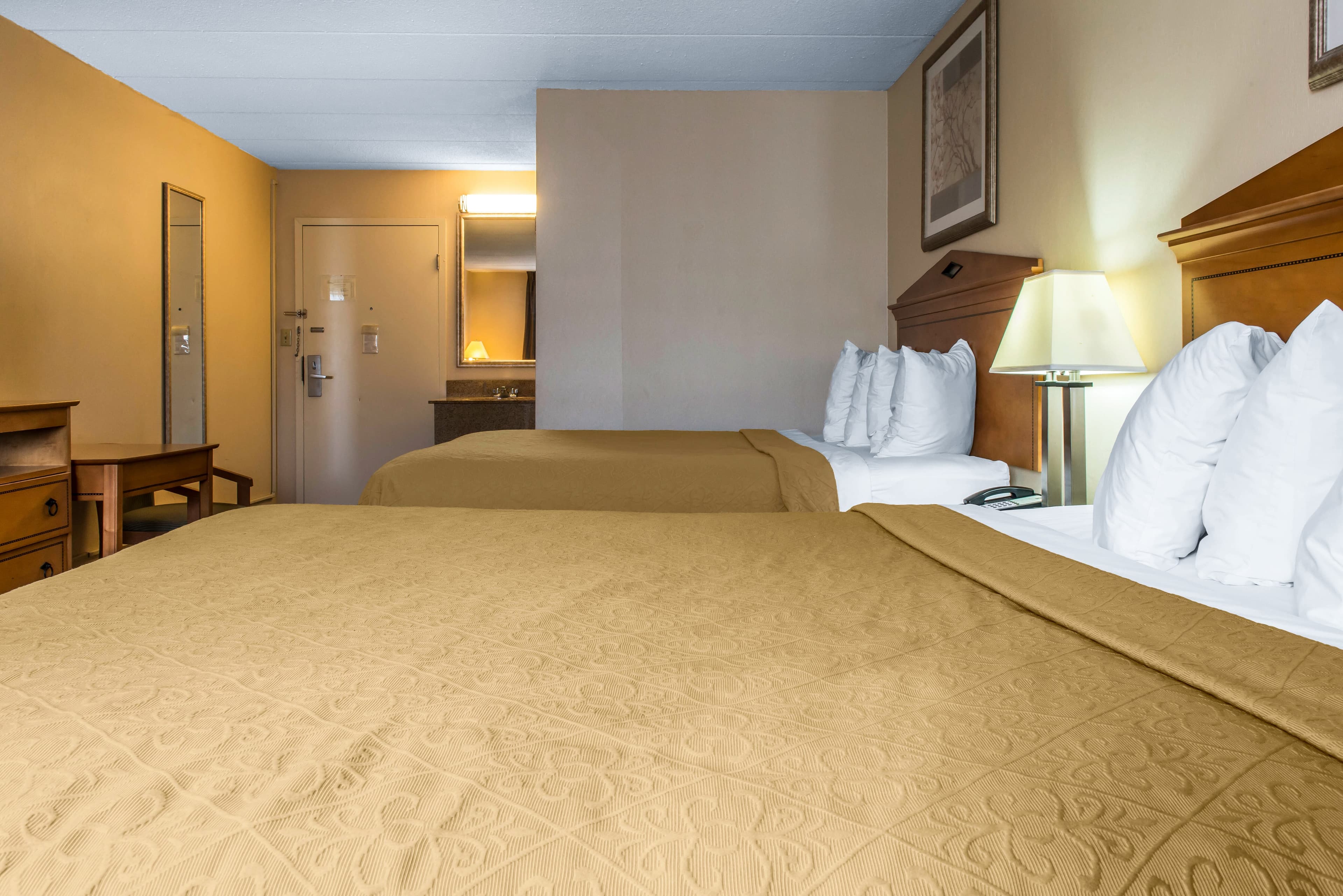 Quality Inn & Suites Fairview - Erie — 9