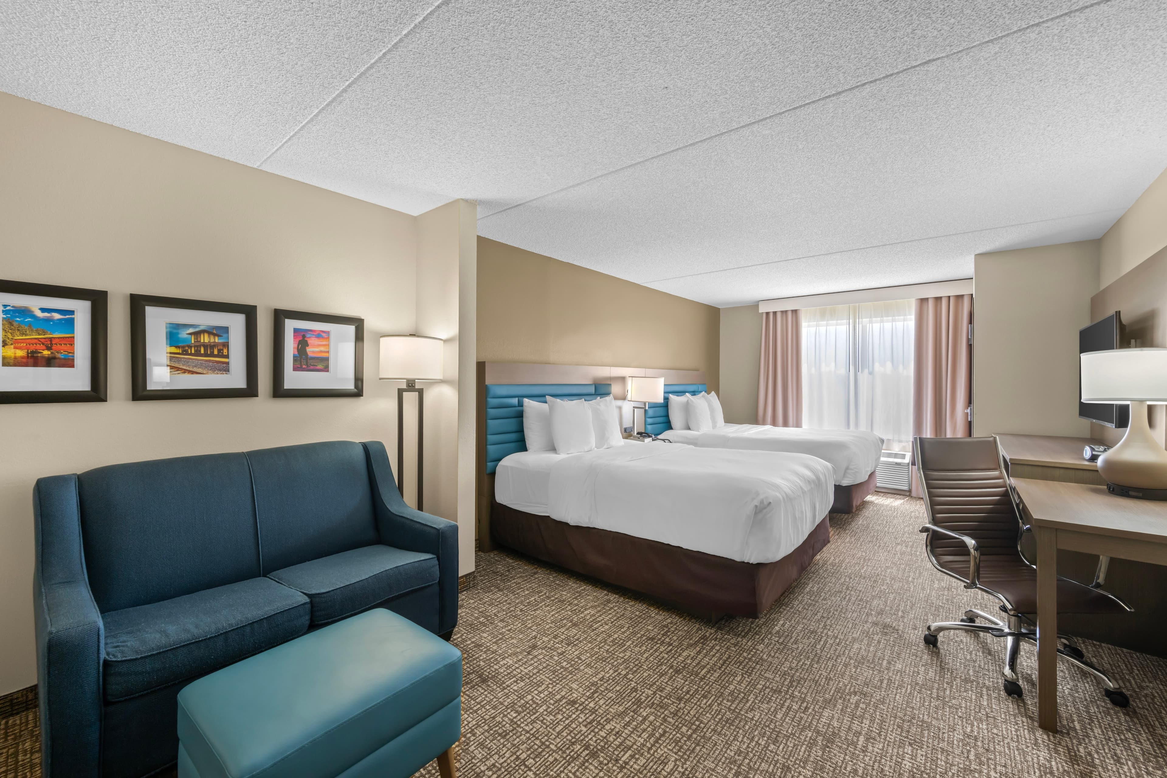 Comfort Suites Near Gettysburg Battlefield Visitor Center — 10