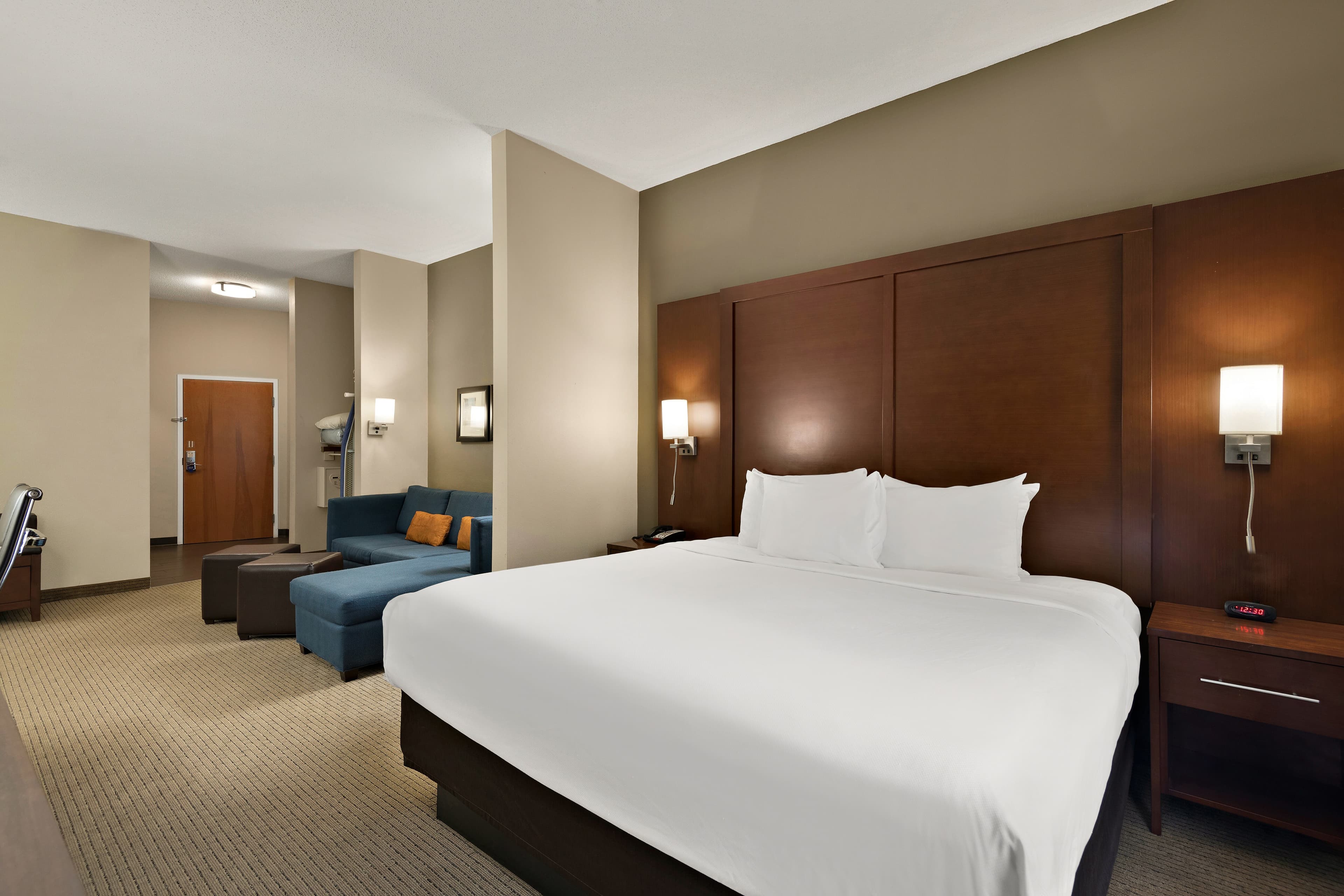 Comfort Suites Hummelstown - Hershey - Image 4