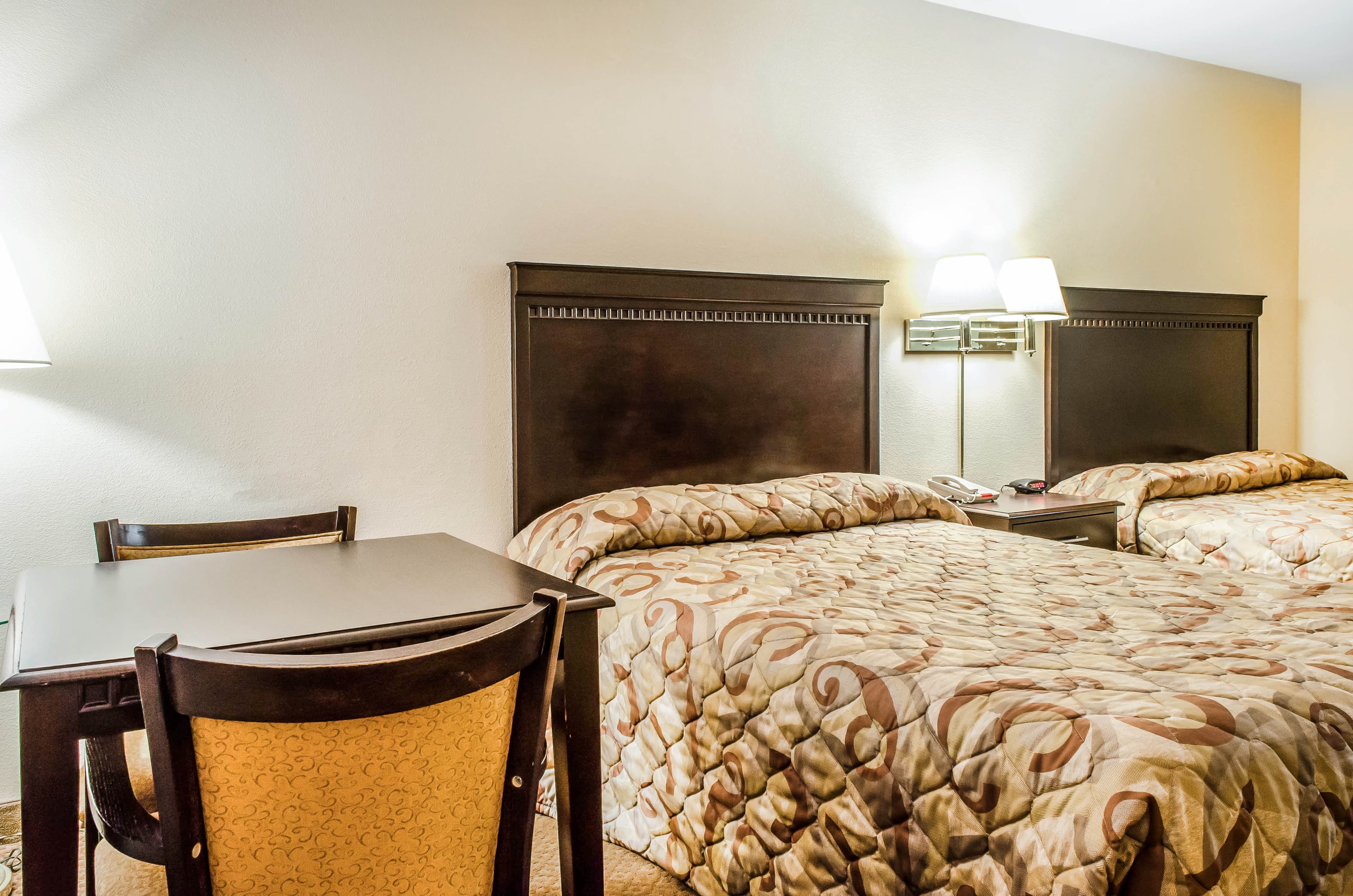 Rodeway Inn Shippensburg I-81 — 5
