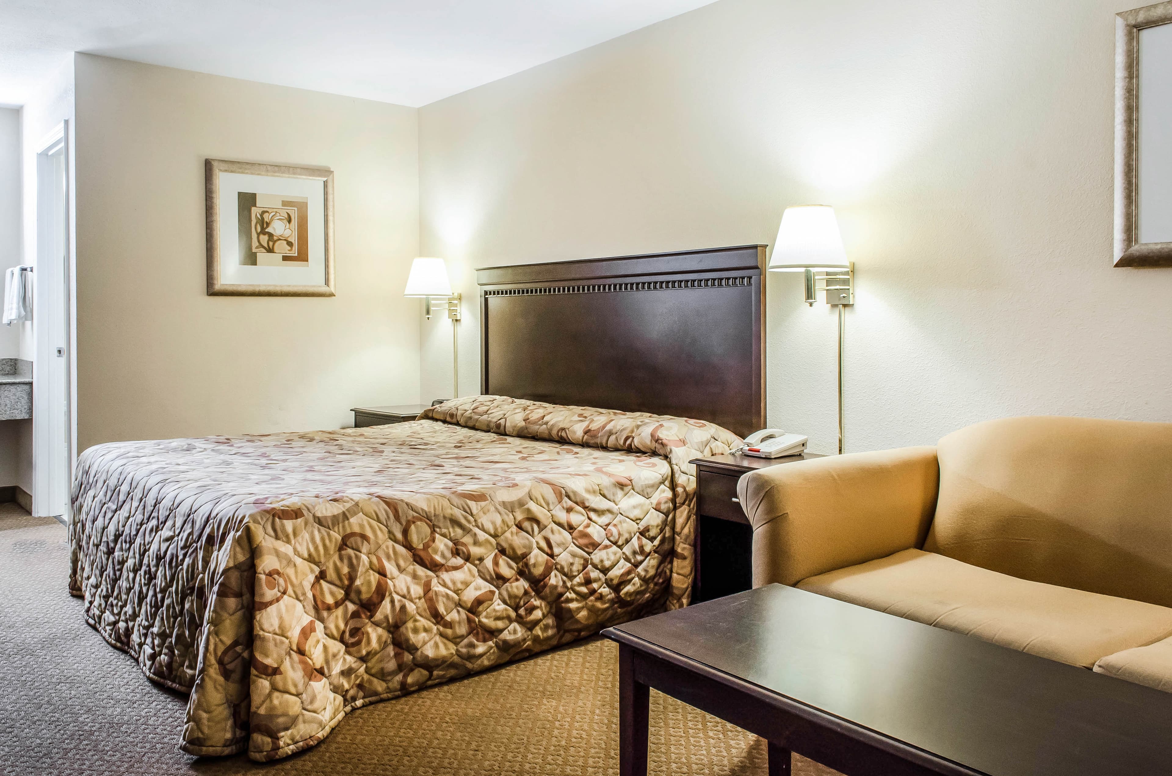 Rodeway Inn Shippensburg I-81 — 10