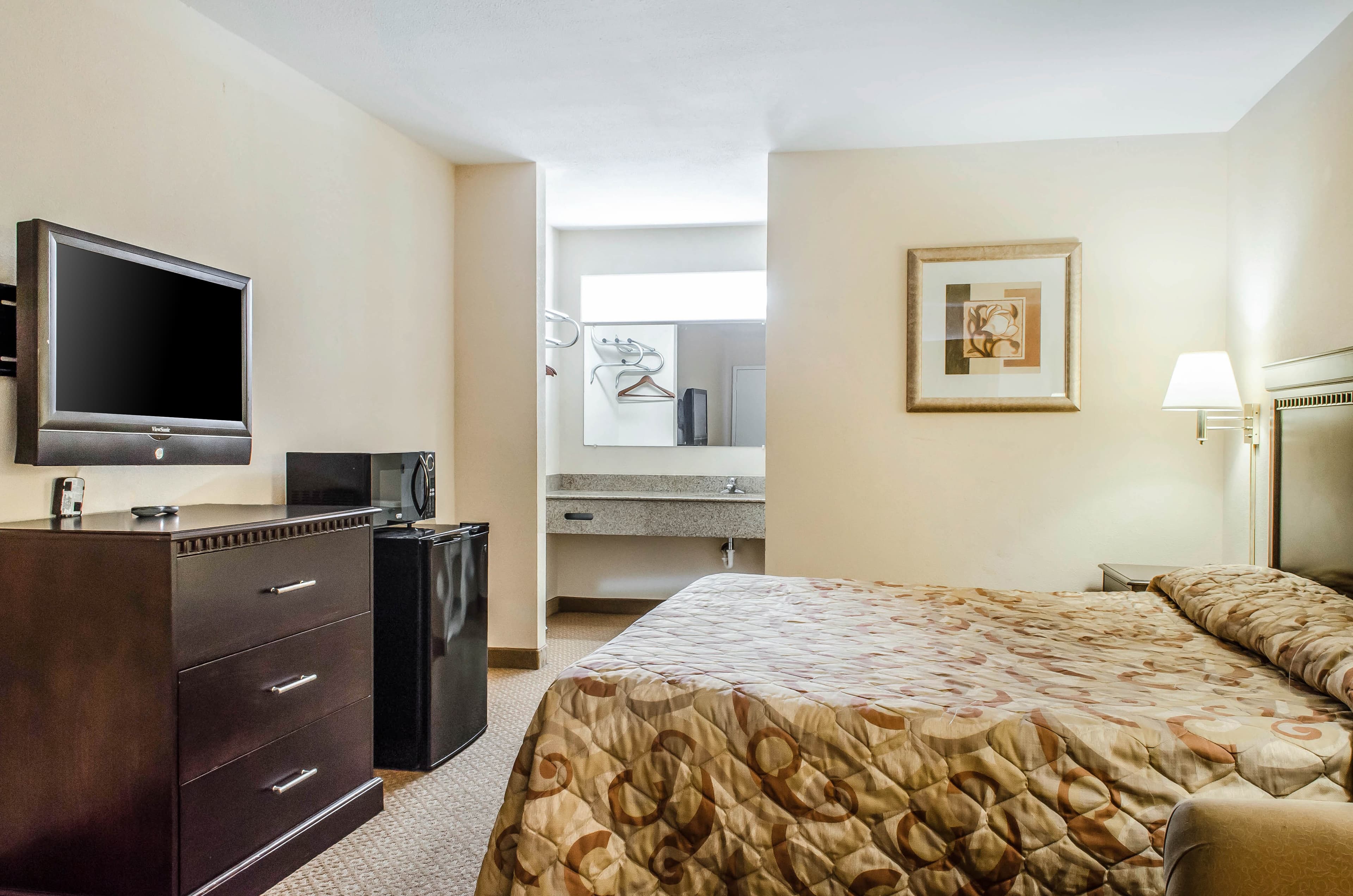 Rodeway Inn Shippensburg I-81 — 14