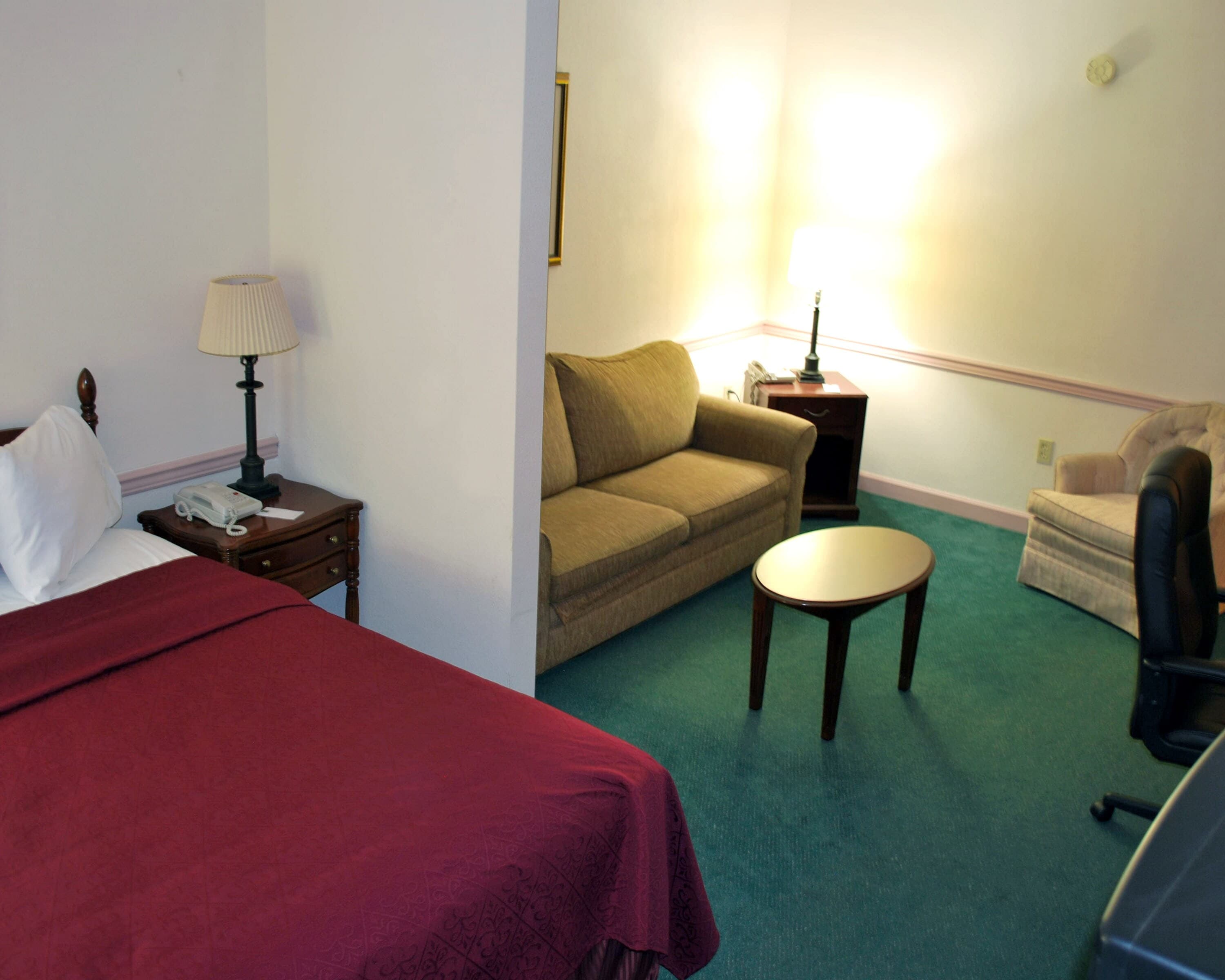 Rodeway Inn & Suites Myerstown - Lebanon - Image 2