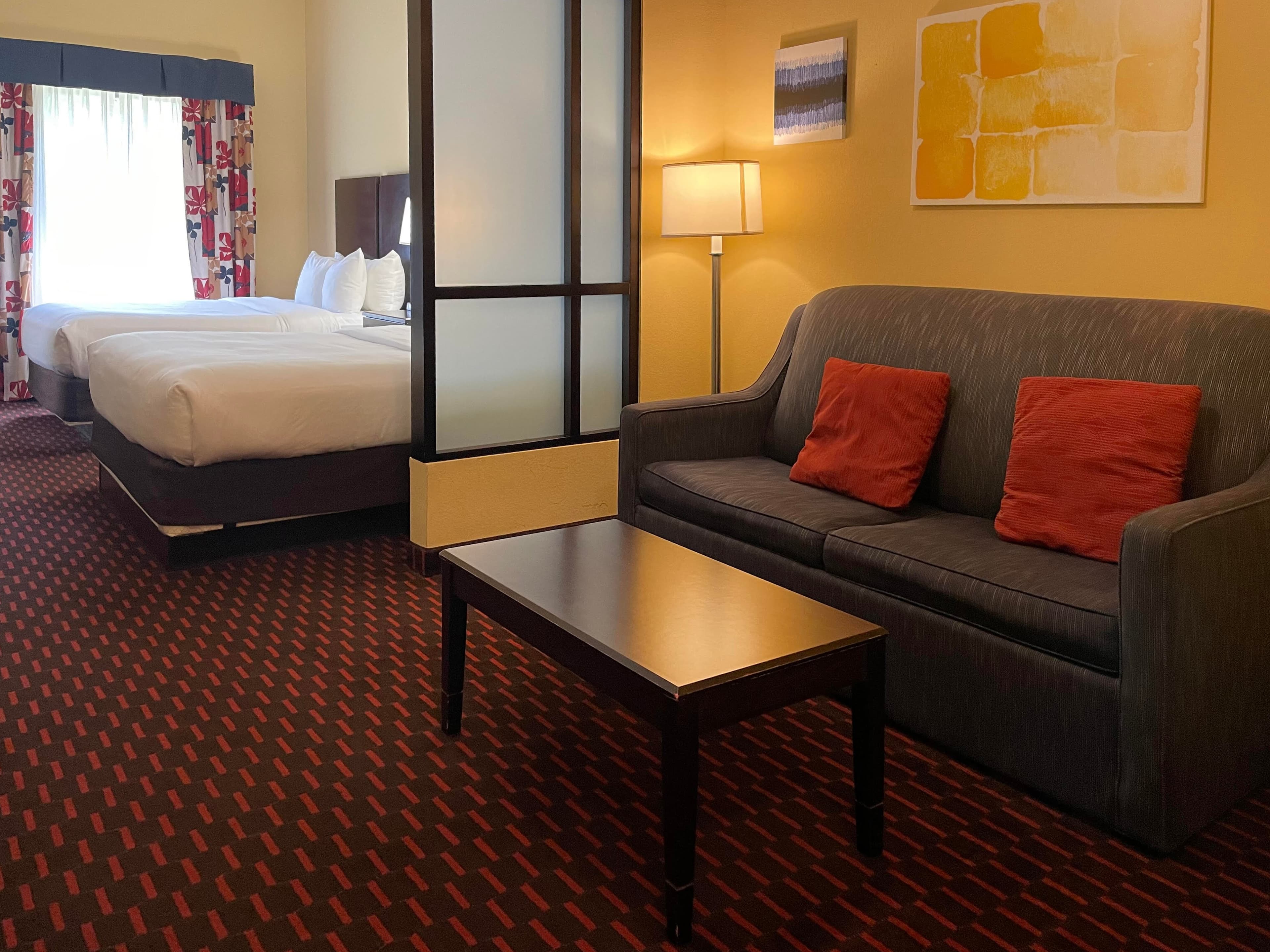 Comfort Suites Altoona North — 8