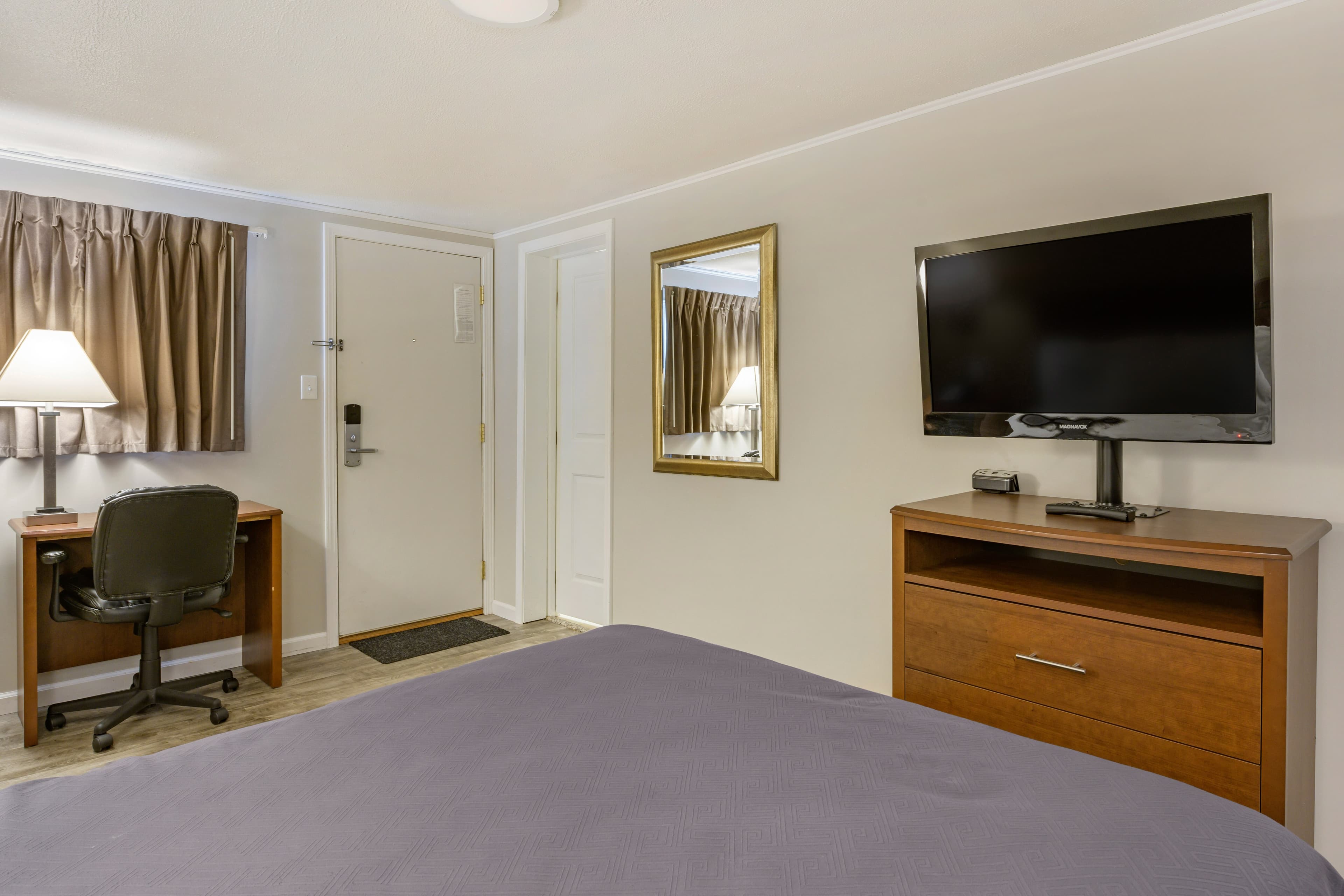 Econo Lodge Bellefonte I-99 — 19