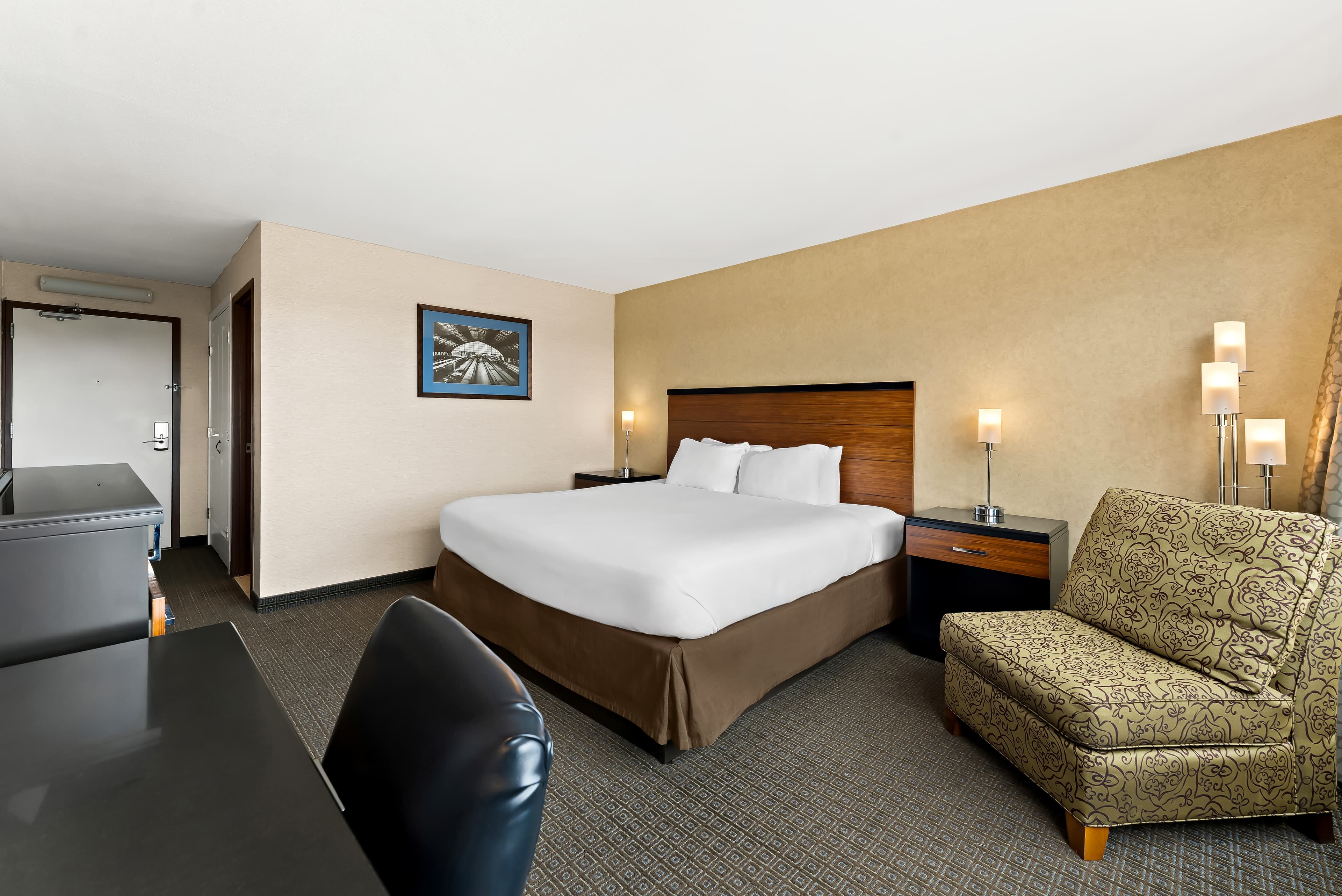 Quality Hotel Philadelphia Airport — 7