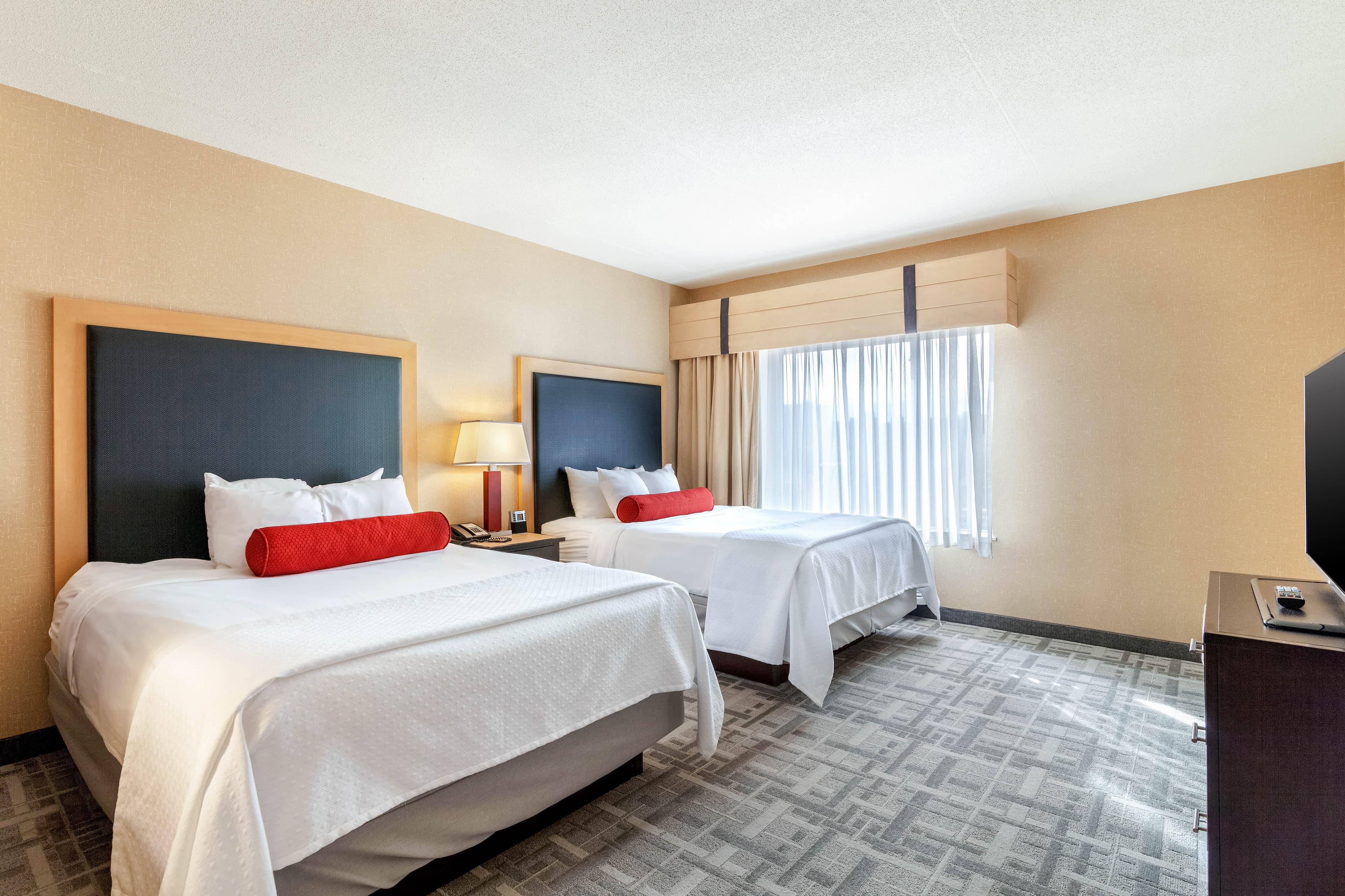 Cambria Hotel Pittsburgh - Downtown — 10