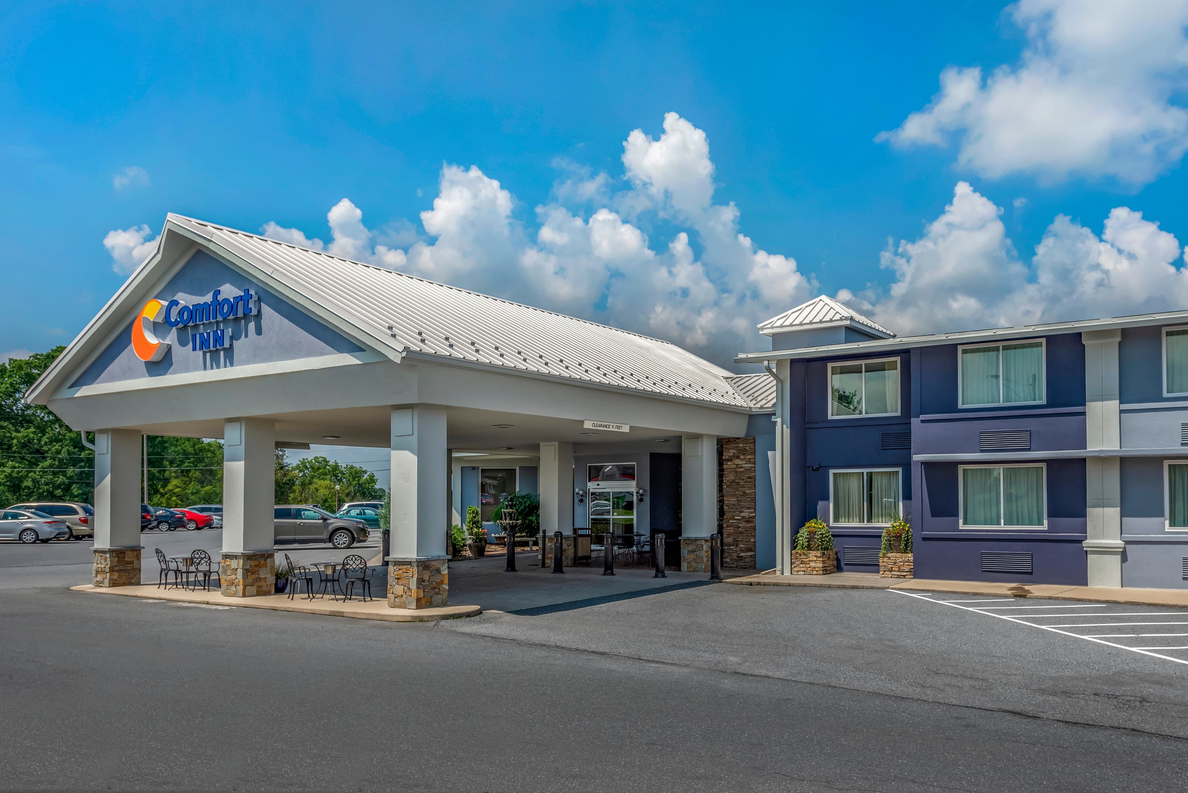 Comfort Inn Lancaster County North - Image 1