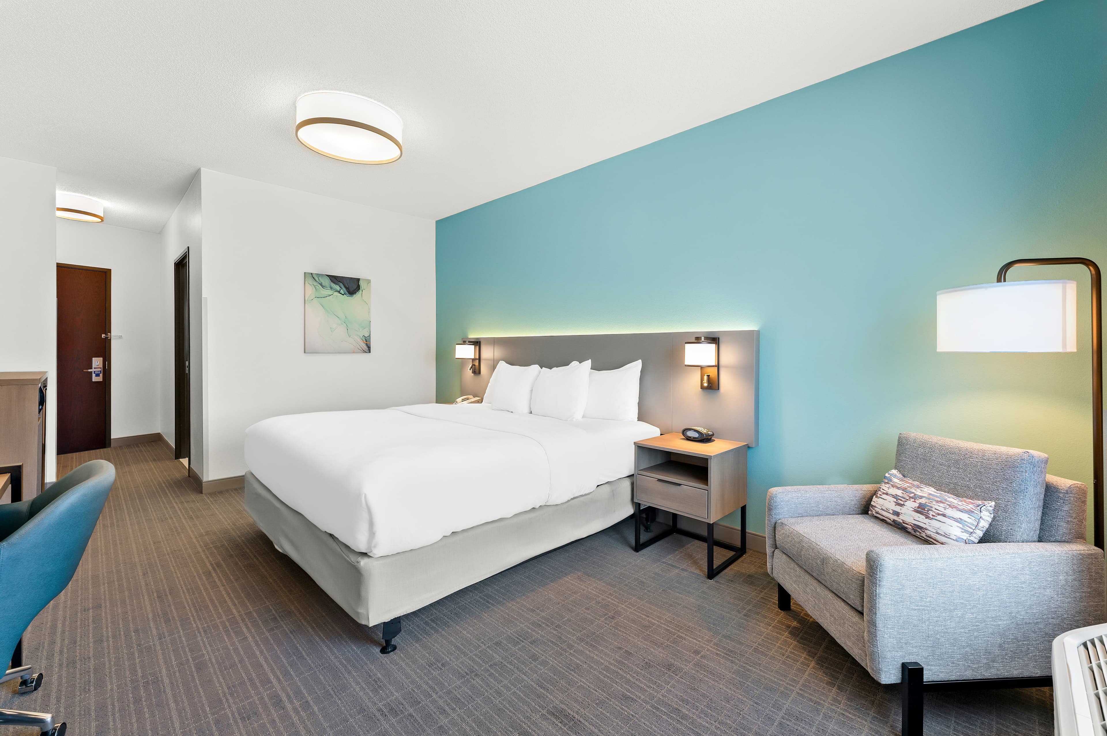 Comfort Inn & Suites Tunkhannock - Image 3