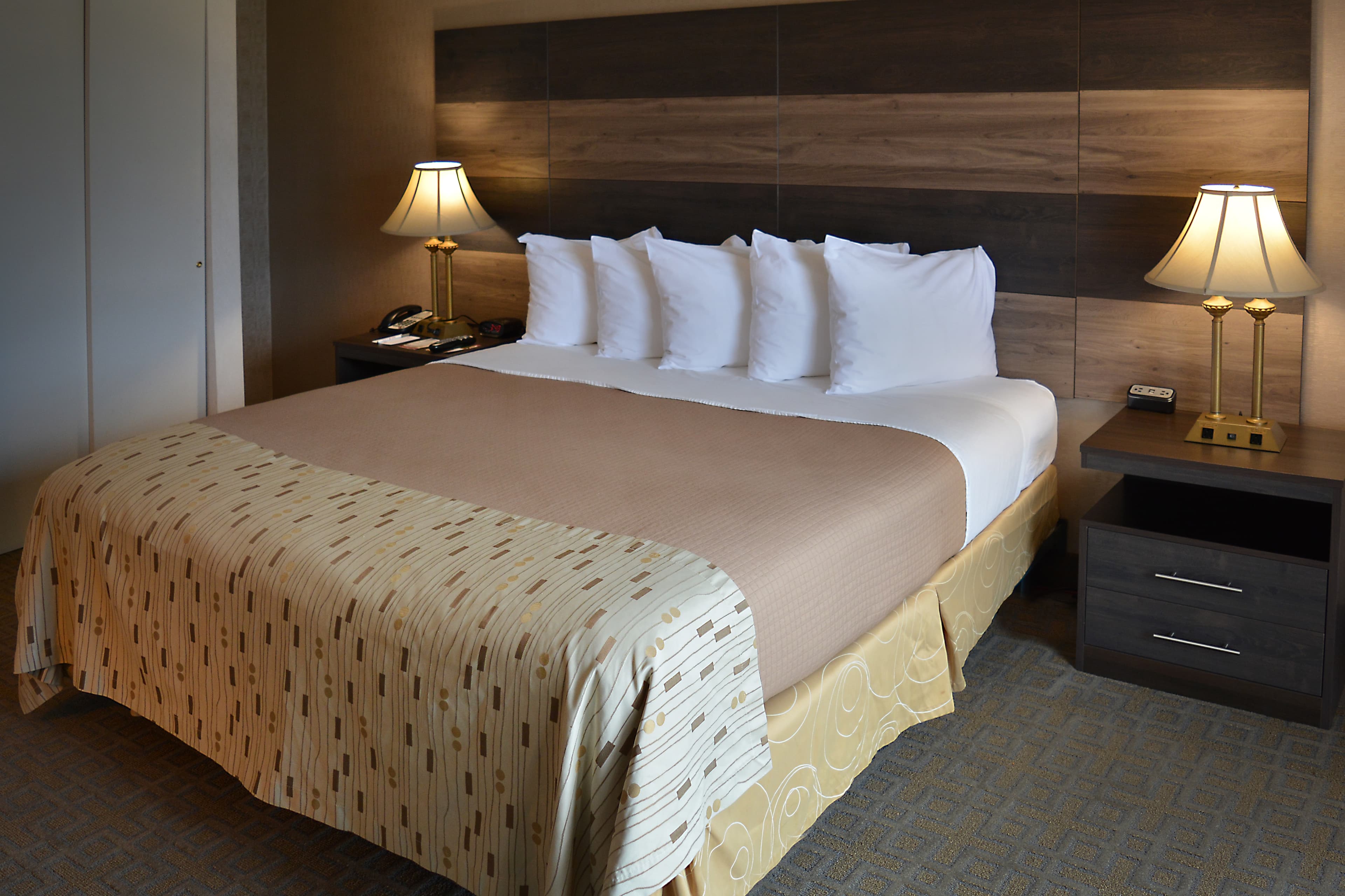 Clarion Hotel Philadelphia International Airport - Image 3